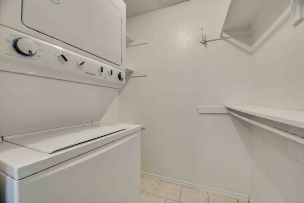LAundry area