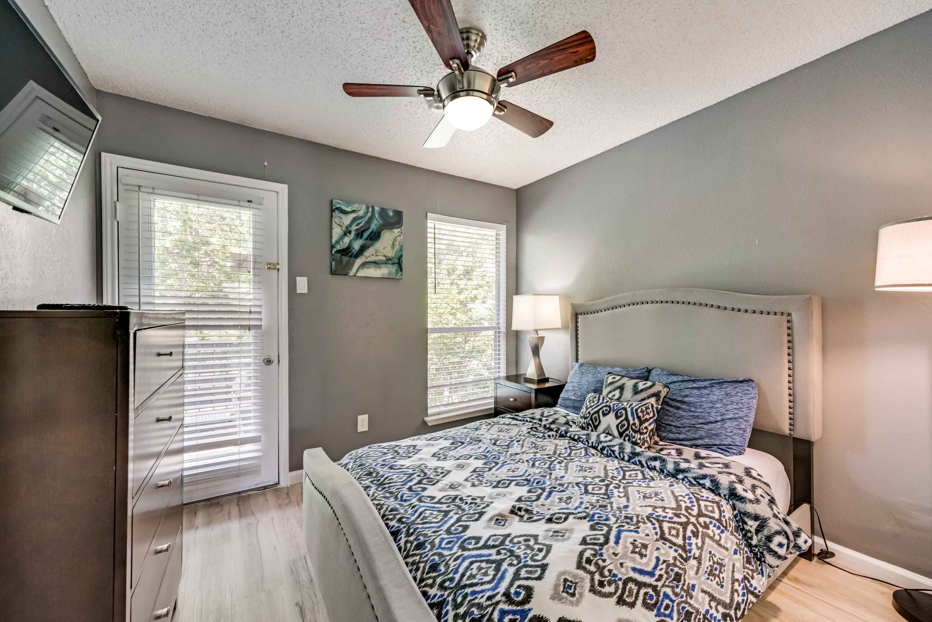 I18 - Apt|Yard|11mi to Fair Park|Sleeps 4 | Photo 12