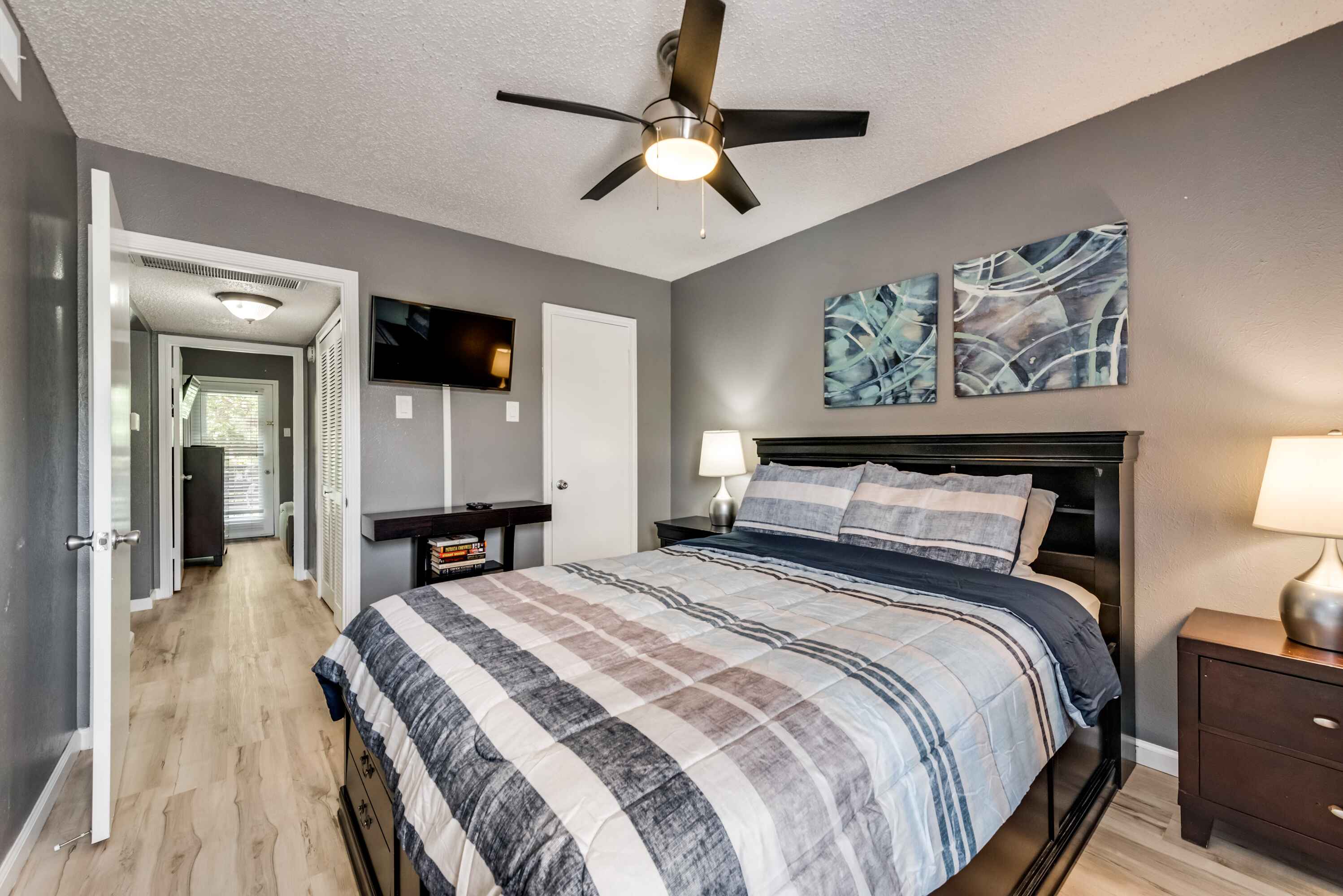 I18 - Apt|Yard|11mi to Fair Park|Sleeps 4 | Photo 8