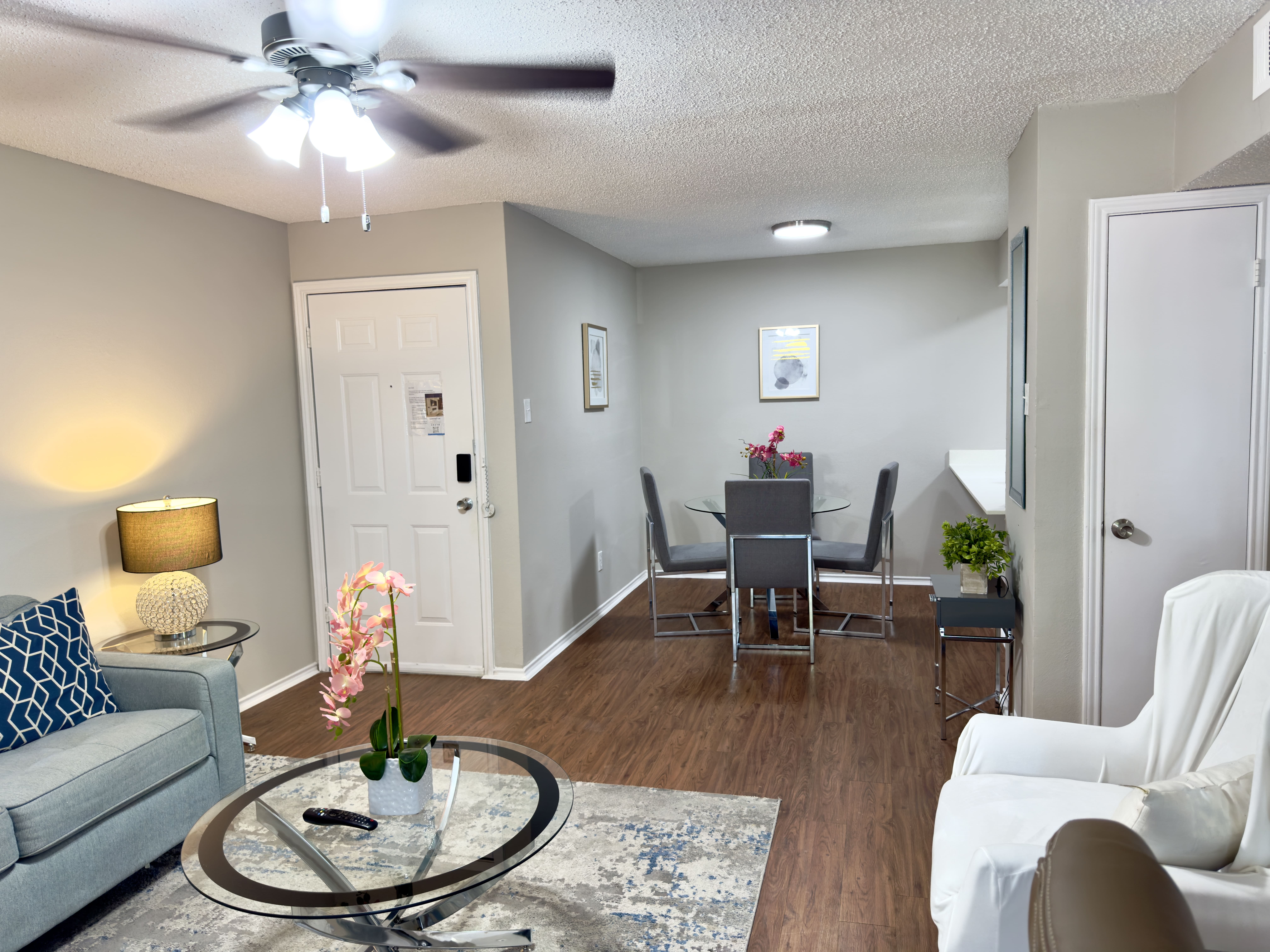 I207 - Apt|Patio|10mi to Convention Ctr|Sleeps 2 | Photo 18