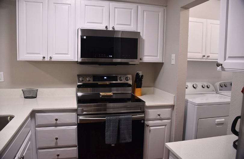 I207 - Apt|Patio|10mi to Convention Ctr|Sleeps 2 | Photo 4