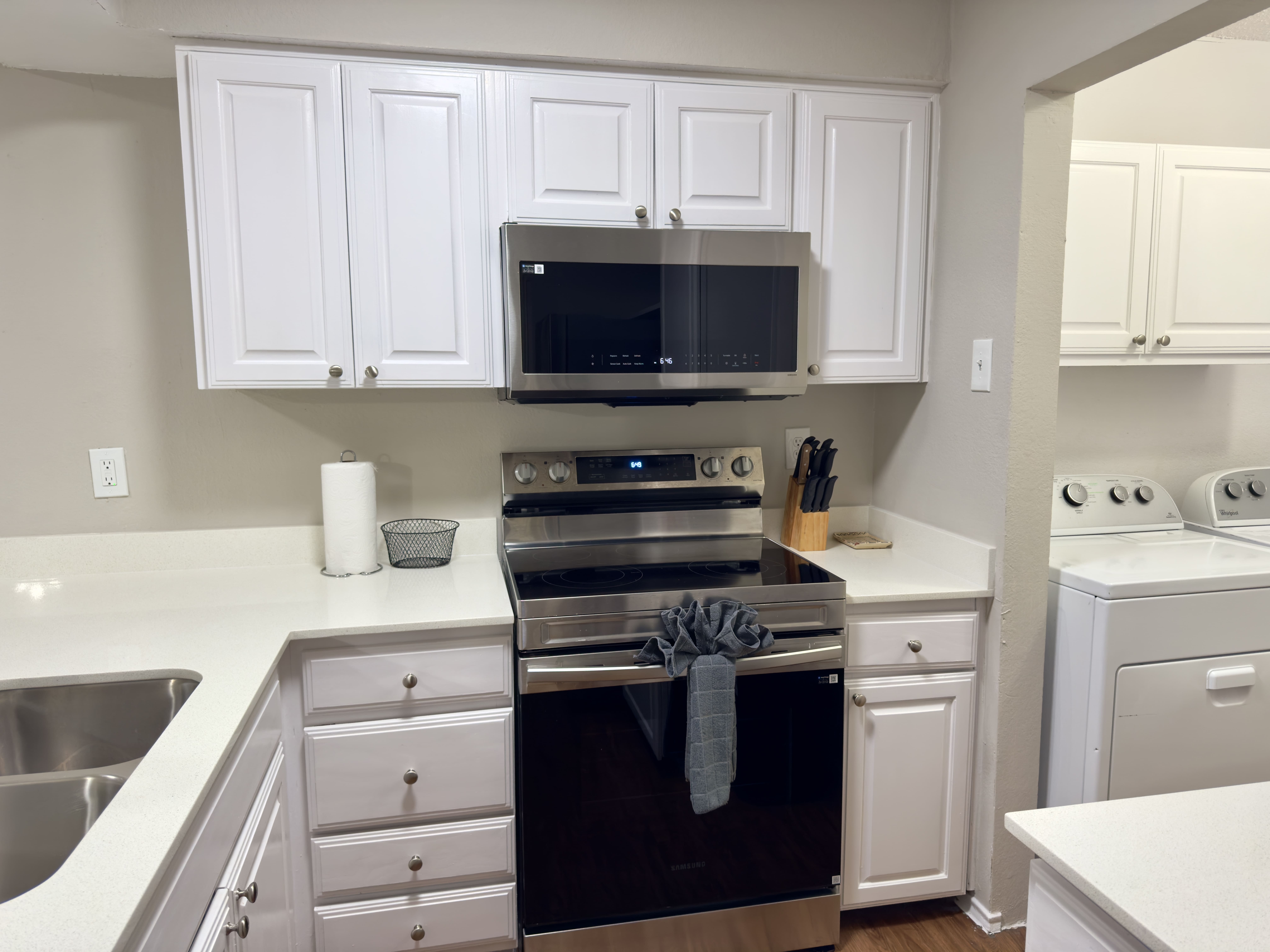 I207 - Apt|Patio|10mi to Convention Ctr|Sleeps 2 | Photo 11