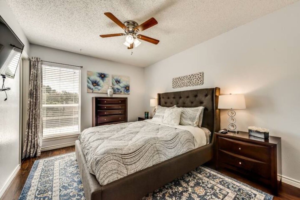 I22 - Apt|Yard|11mi to Fair Park|Sleeps 4 | Photo 11