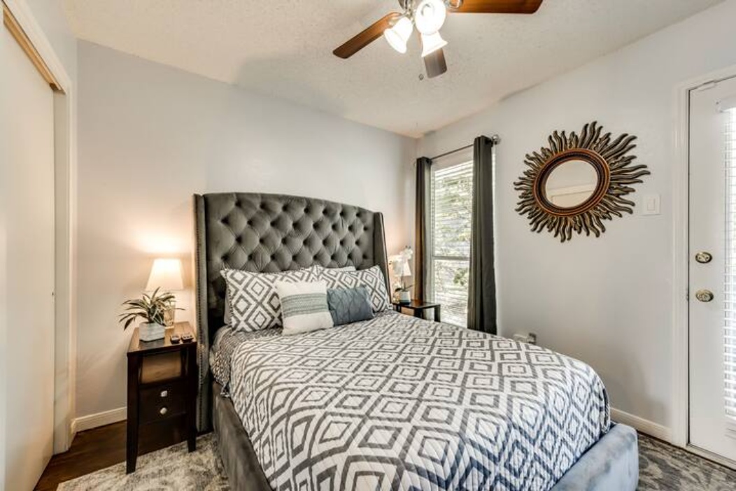 I22 - Apt|Yard|11mi to Fair Park|Sleeps 4 | Photo 4