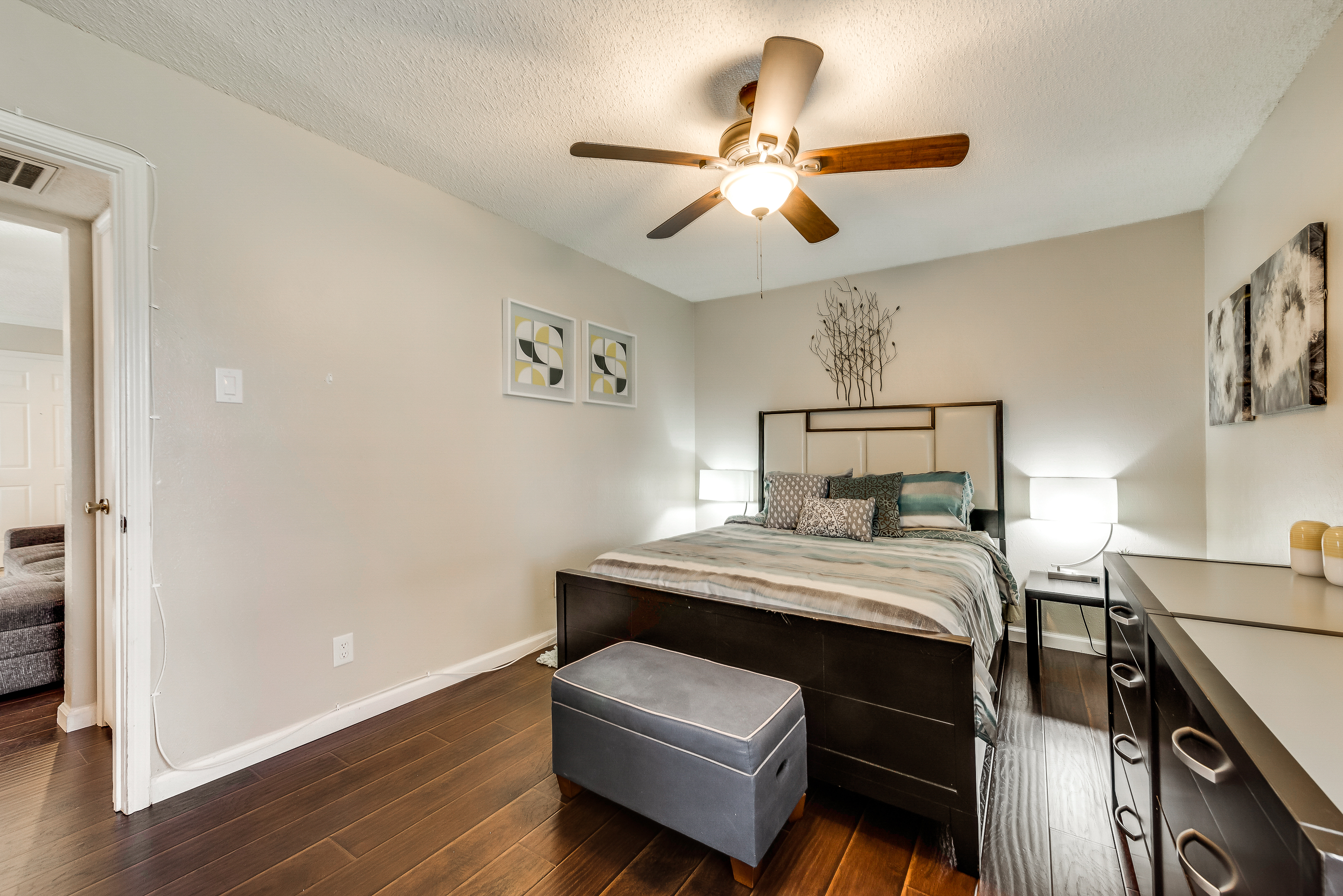 I24 - Apt|Patio|11mi to Convention Ctr|Sleeps 2 | Photo 9