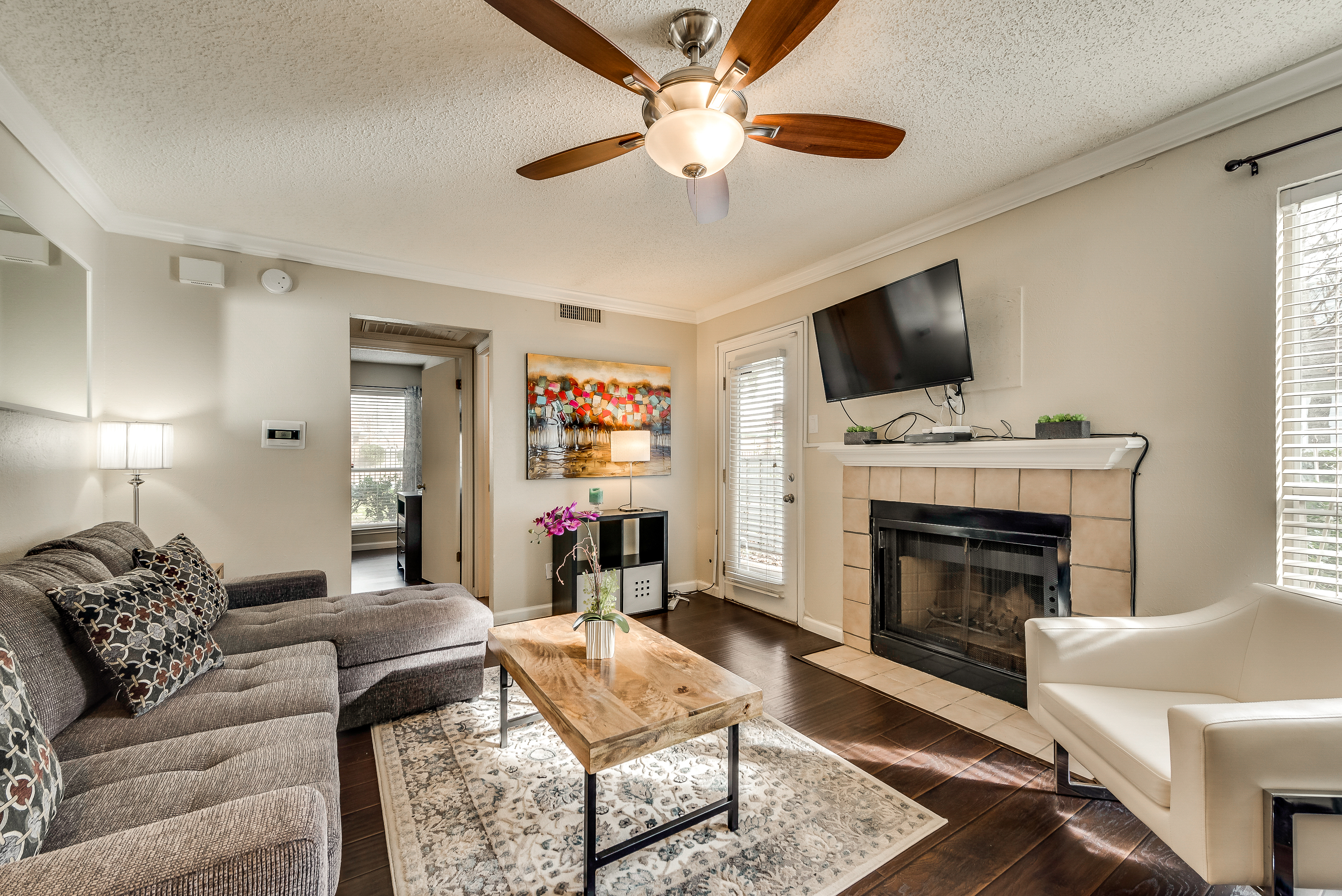 I24 - Apt|Patio|11mi to Convention Ctr|Sleeps 2 | Photo 2