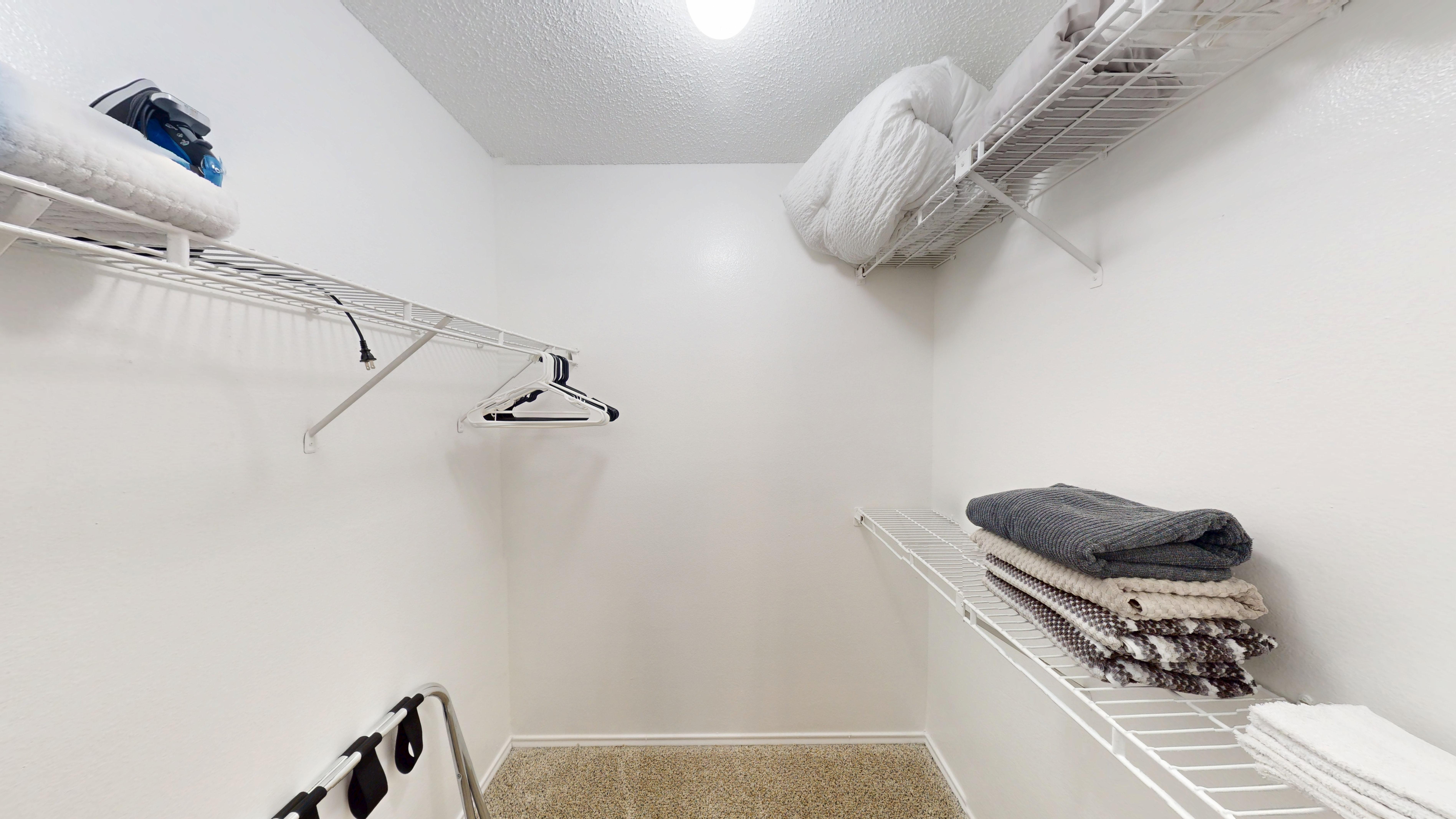 I241 - Apt|Patio|10mi to Convention Ctr|Sleeps 4 | Photo 16