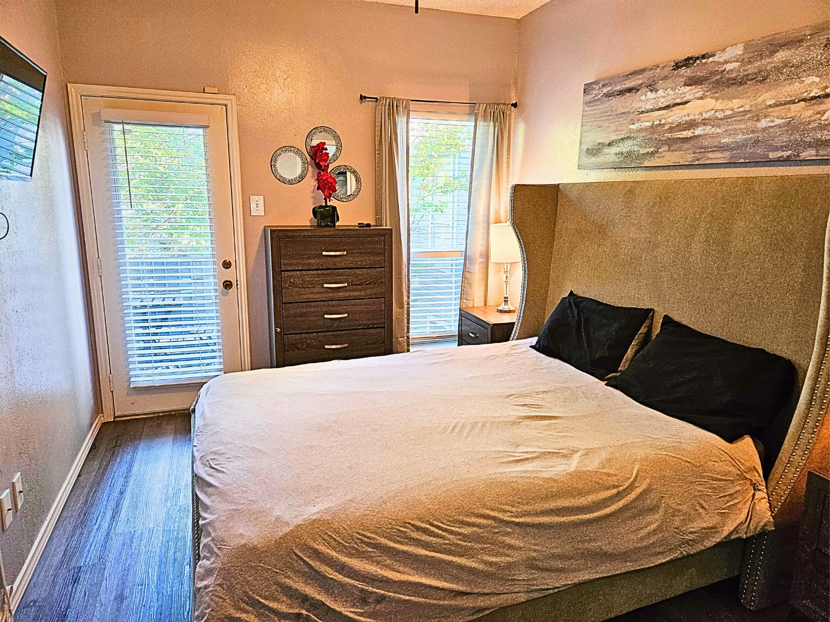 I30 - Apt|Patio|11mi to Convention Ctr|Sleeps 2 | Photo 4