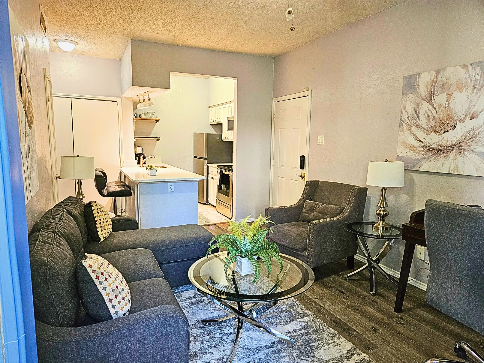 I30 - Apt|Patio|11mi to Convention Ctr|Sleeps 2 | Photo 12