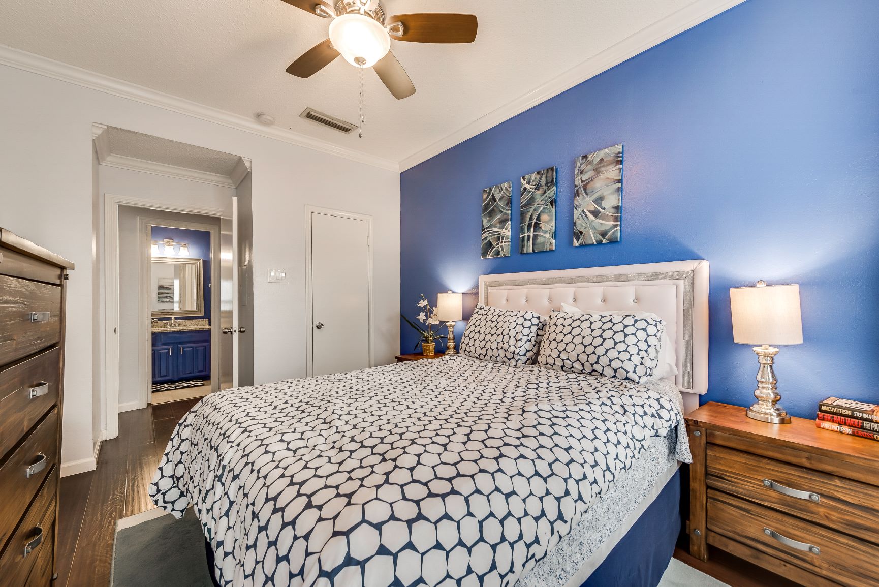 I34 - Apt|Patio|11mi to Convention Ctr|Sleeps 2 | Photo 10