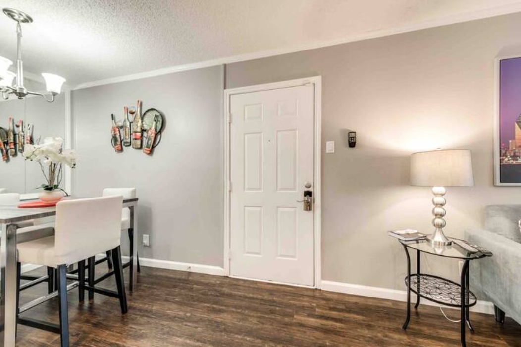 I36 - Apt|Yard|11mi to Fair Park|Sleeps 4 | Photo 4