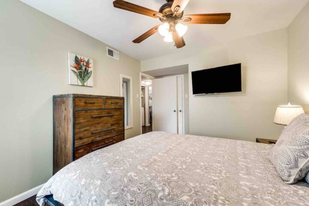 I36 - Apt|Yard|11mi to Fair Park|Sleeps 4 | Photo 13