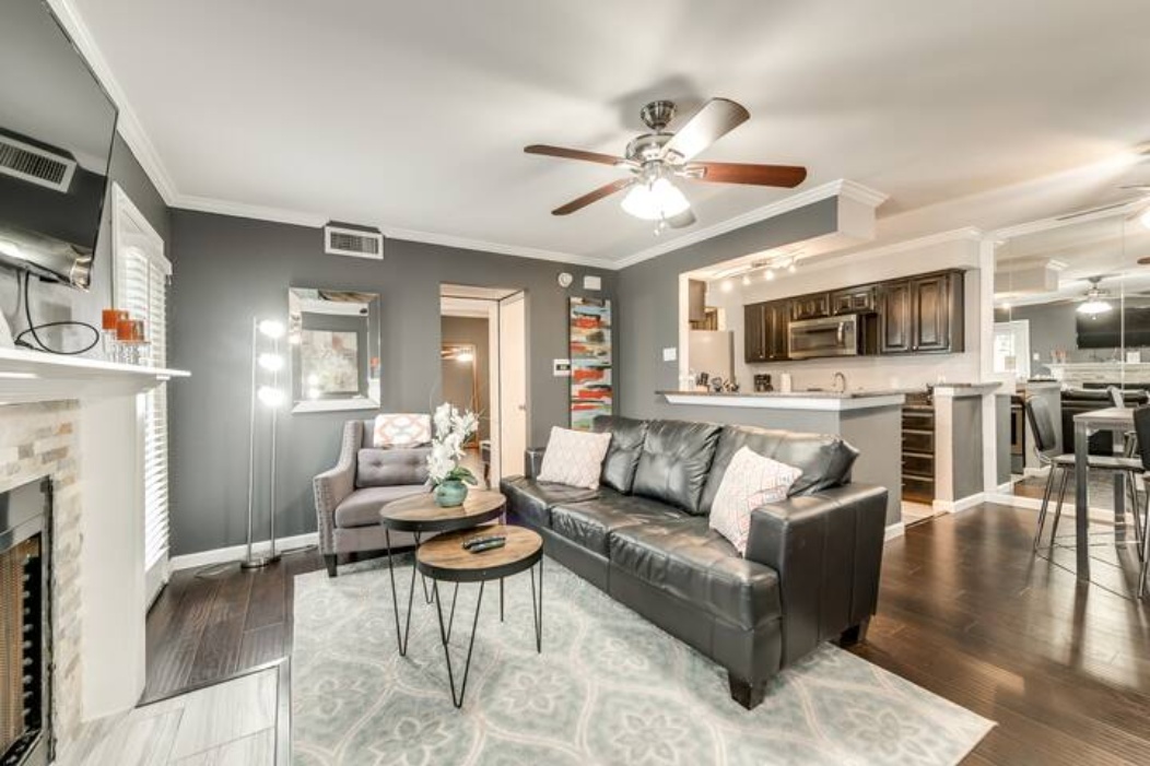 I40 - Apt|Patio|11mi to Convention Ctr|Sleeps 2 | Photo 3