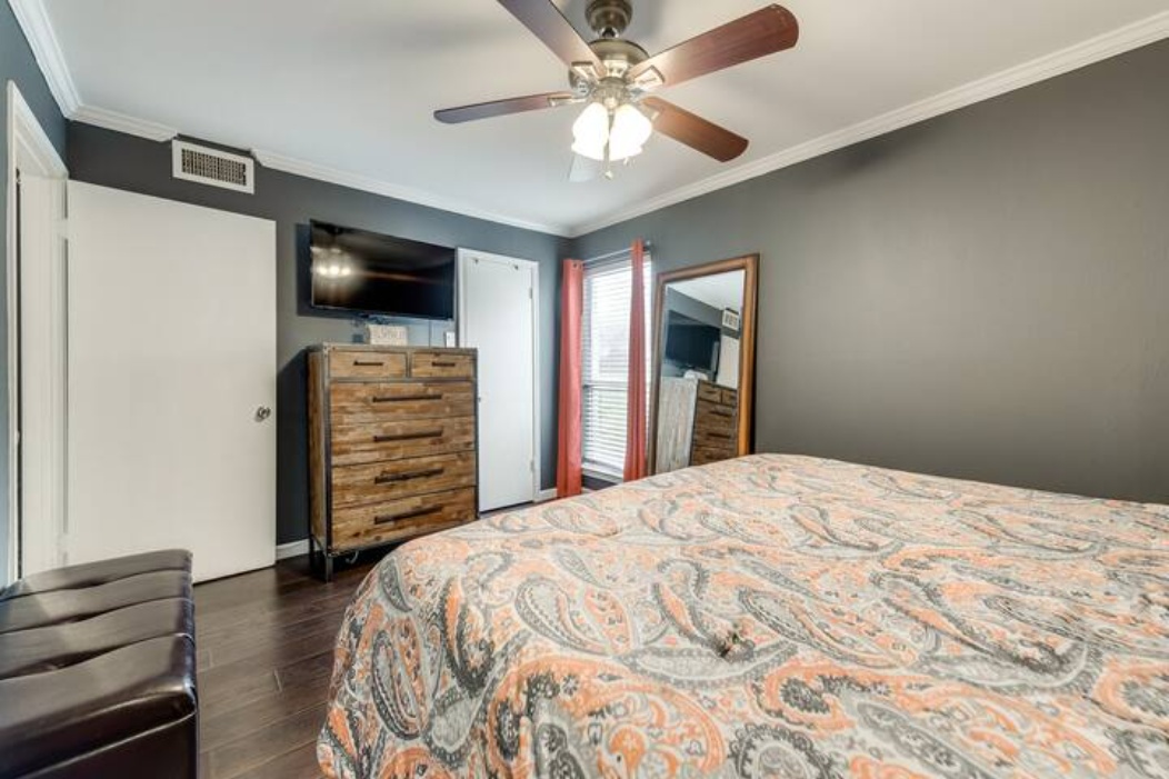 I40 - Apt|Patio|11mi to Convention Ctr|Sleeps 2 | Photo 13