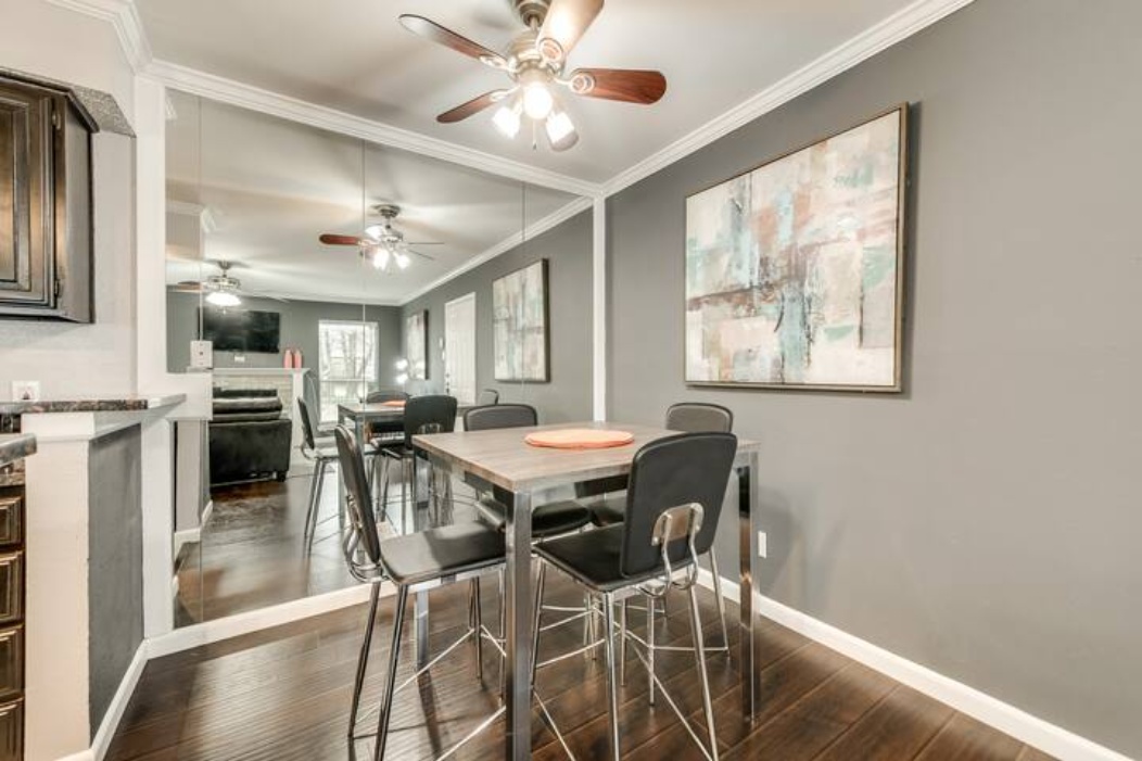 I40 - Apt|Patio|11mi to Convention Ctr|Sleeps 2 | Photo 5