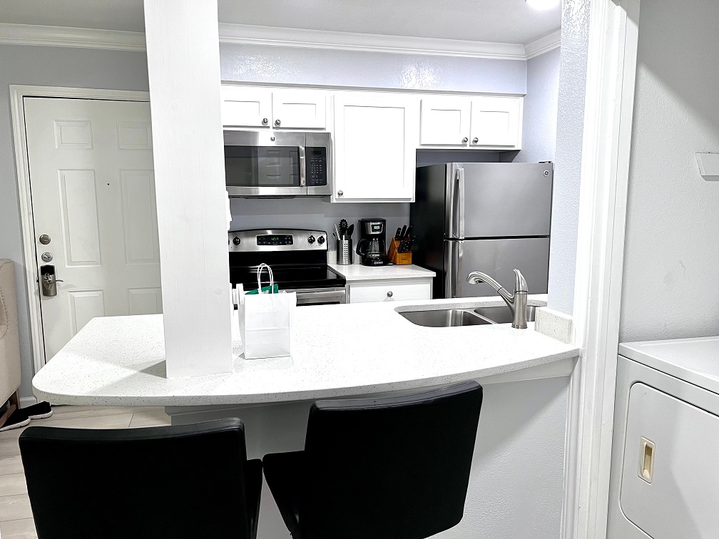 I44 - Apt|Patio|11mi to Convention Ctr|Sleeps 2 | Photo 5