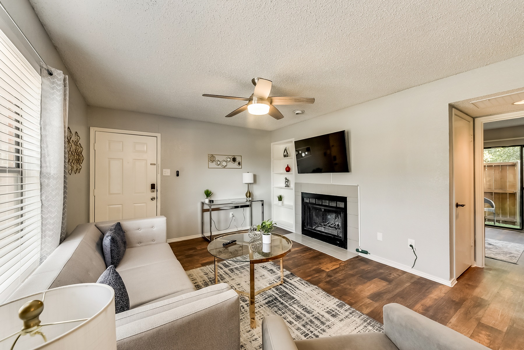 I45 - Apt|Patio|11mi to Convention Ctr|Sleeps 2 | Photo 2