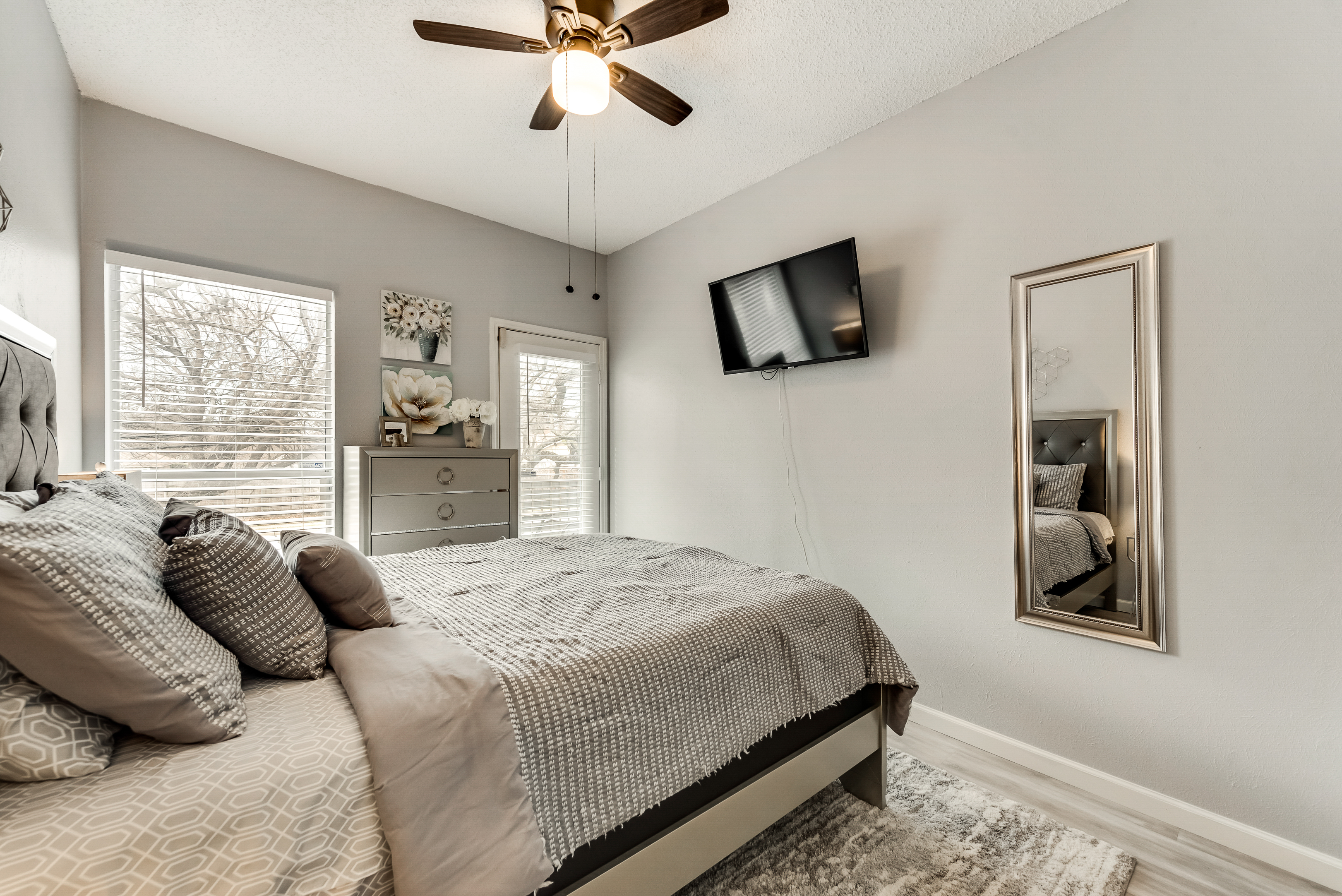 I46 - Apt|Patio|11mi to Convention Ctr|Sleeps 2 | Photo 9