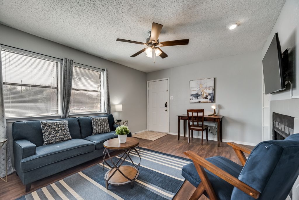 I47 - Apt|Patio|11mi to Convention Ctr|Sleeps 2
