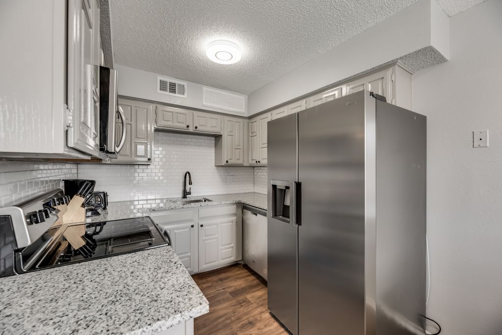 I47 - Apt|Patio|11mi to Convention Ctr|Sleeps 2 | Photo 7