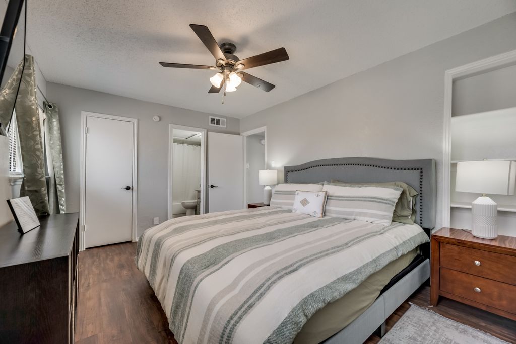 I47 - Apt|Patio|11mi to Convention Ctr|Sleeps 2 | Photo 12