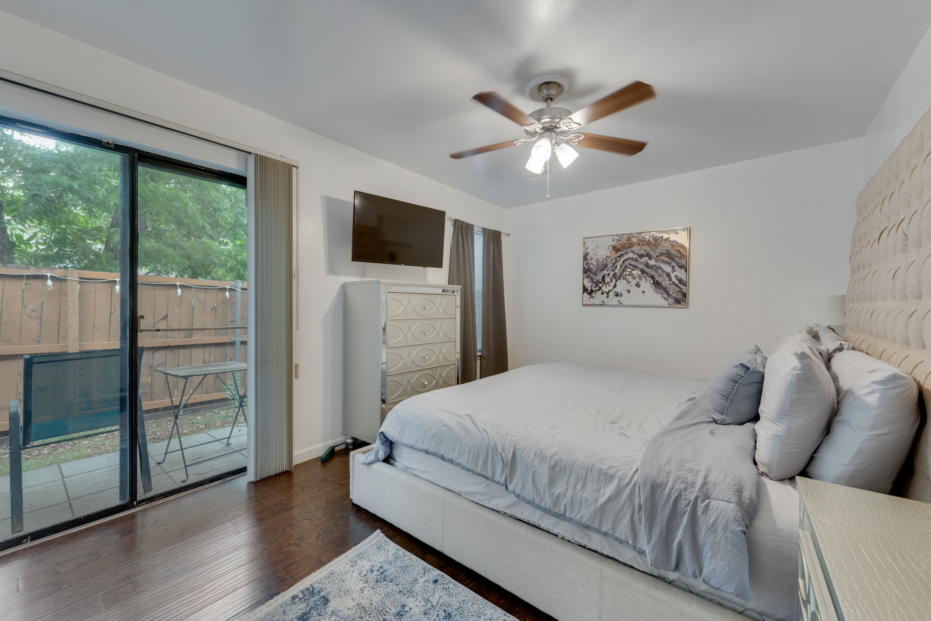 I49 - Apt|Patio|11mi to Convention Ctr|Sleeps 2 | Photo 10