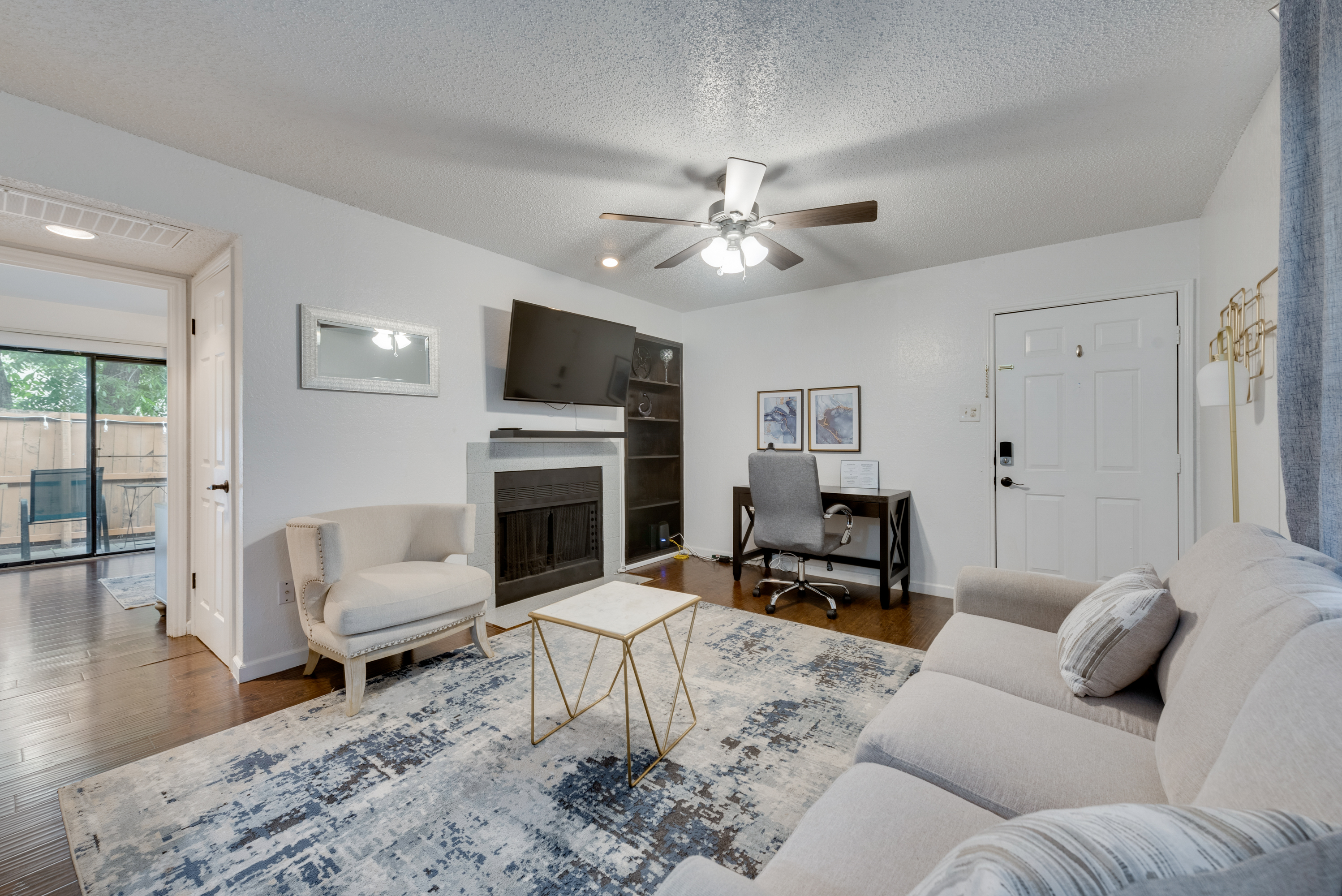 I49 - Apt|Patio|11mi to Convention Ctr|Sleeps 2 | Photo 3