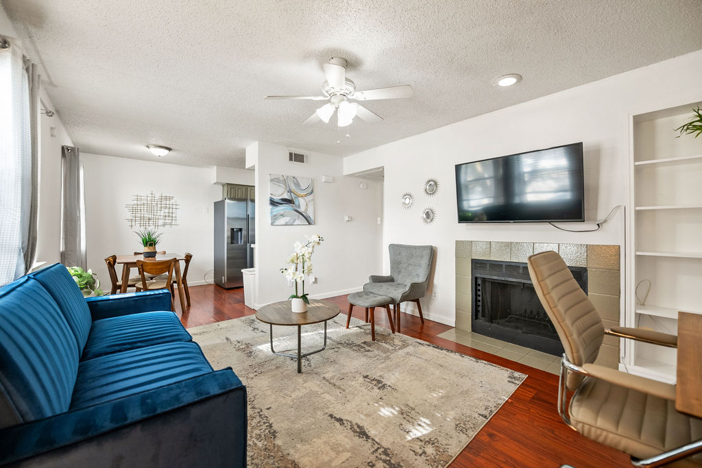 I51 - Apt|Patio|11mi to Convention Ctr|Sleeps 2