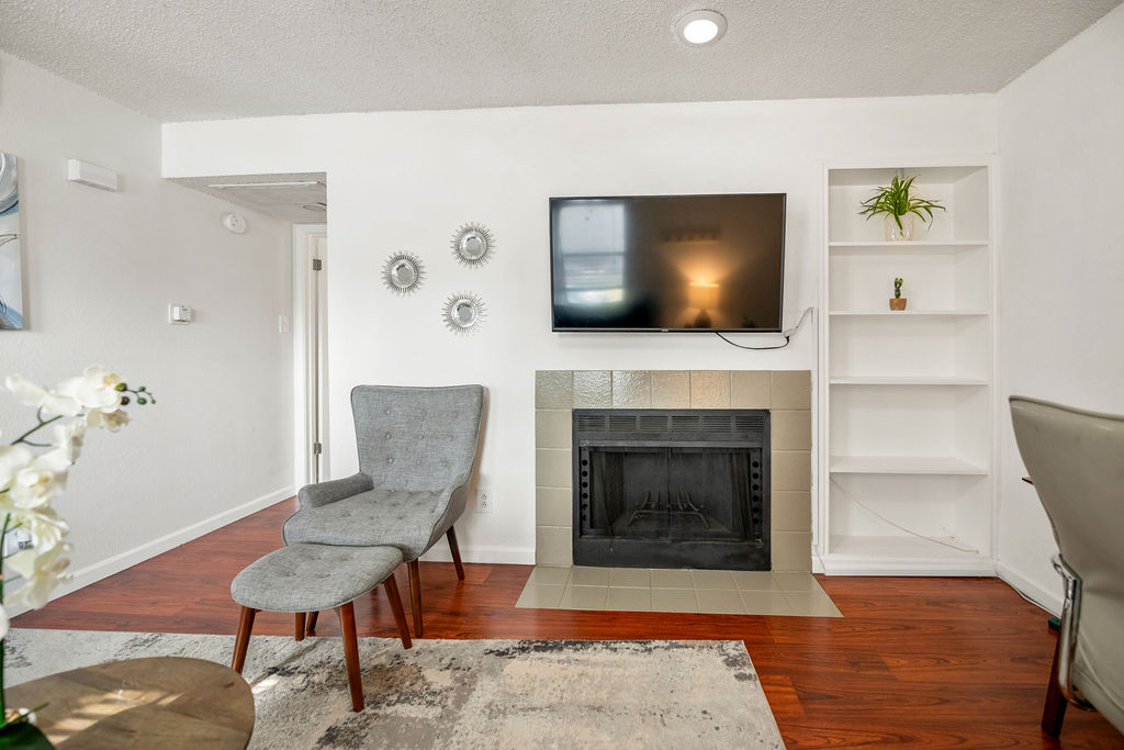 I51 - Apt|Patio|11mi to Convention Ctr|Sleeps 2 | Photo 3