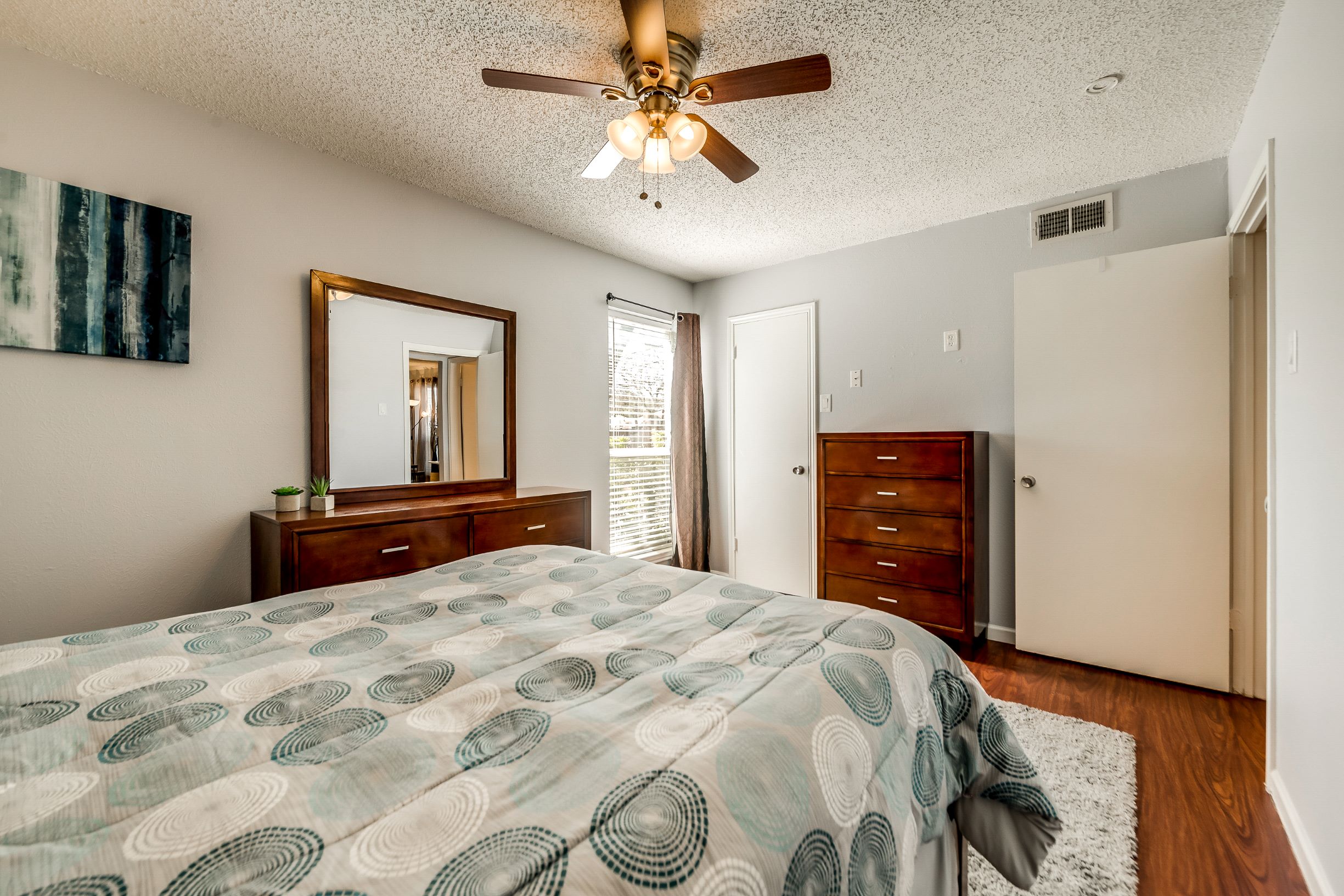 I52 - Apt|Patio|11mi to Convention Ctr|Sleeps 2 | Photo 13