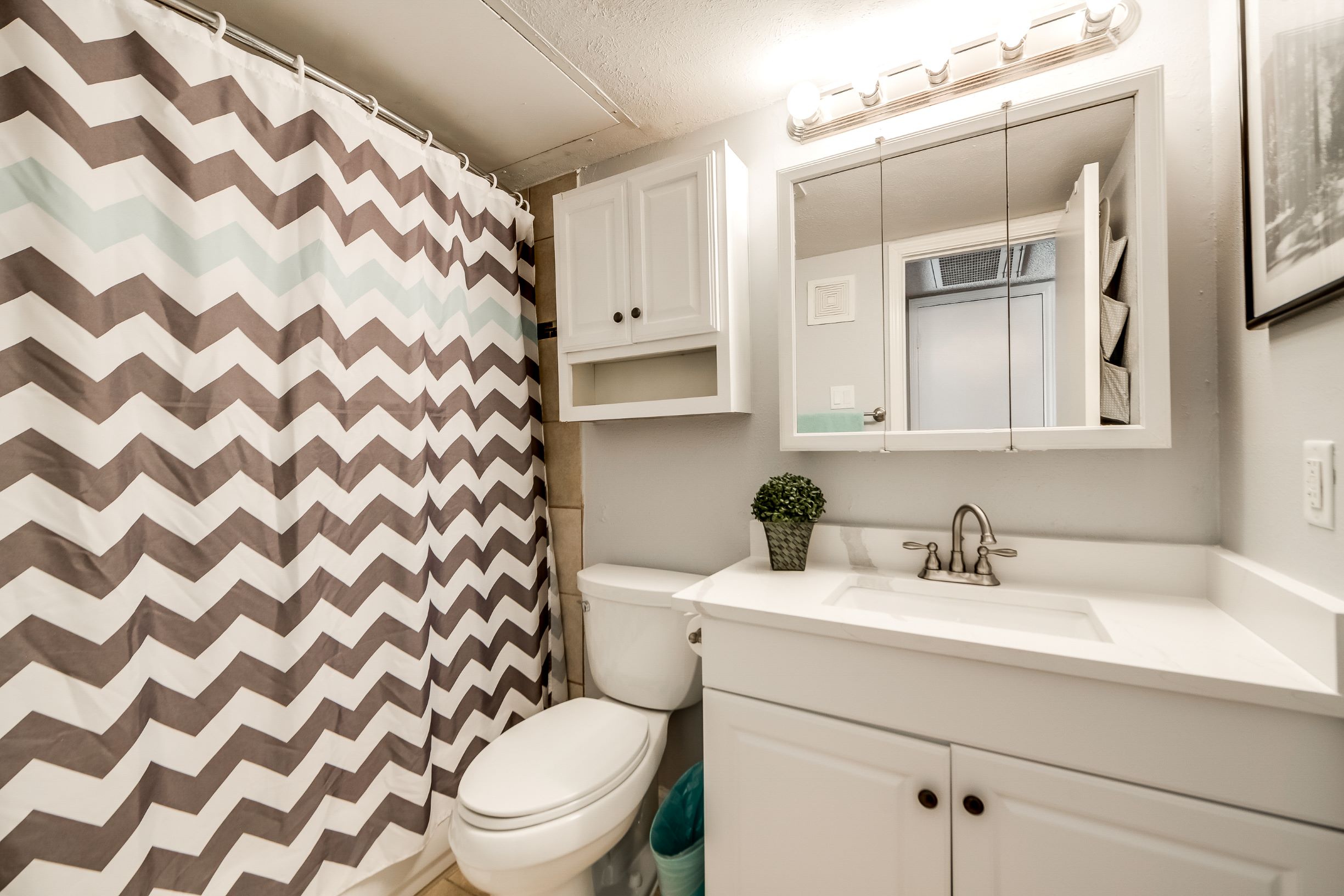 I52 - Apt|Patio|11mi to Convention Ctr|Sleeps 2 | Photo 15