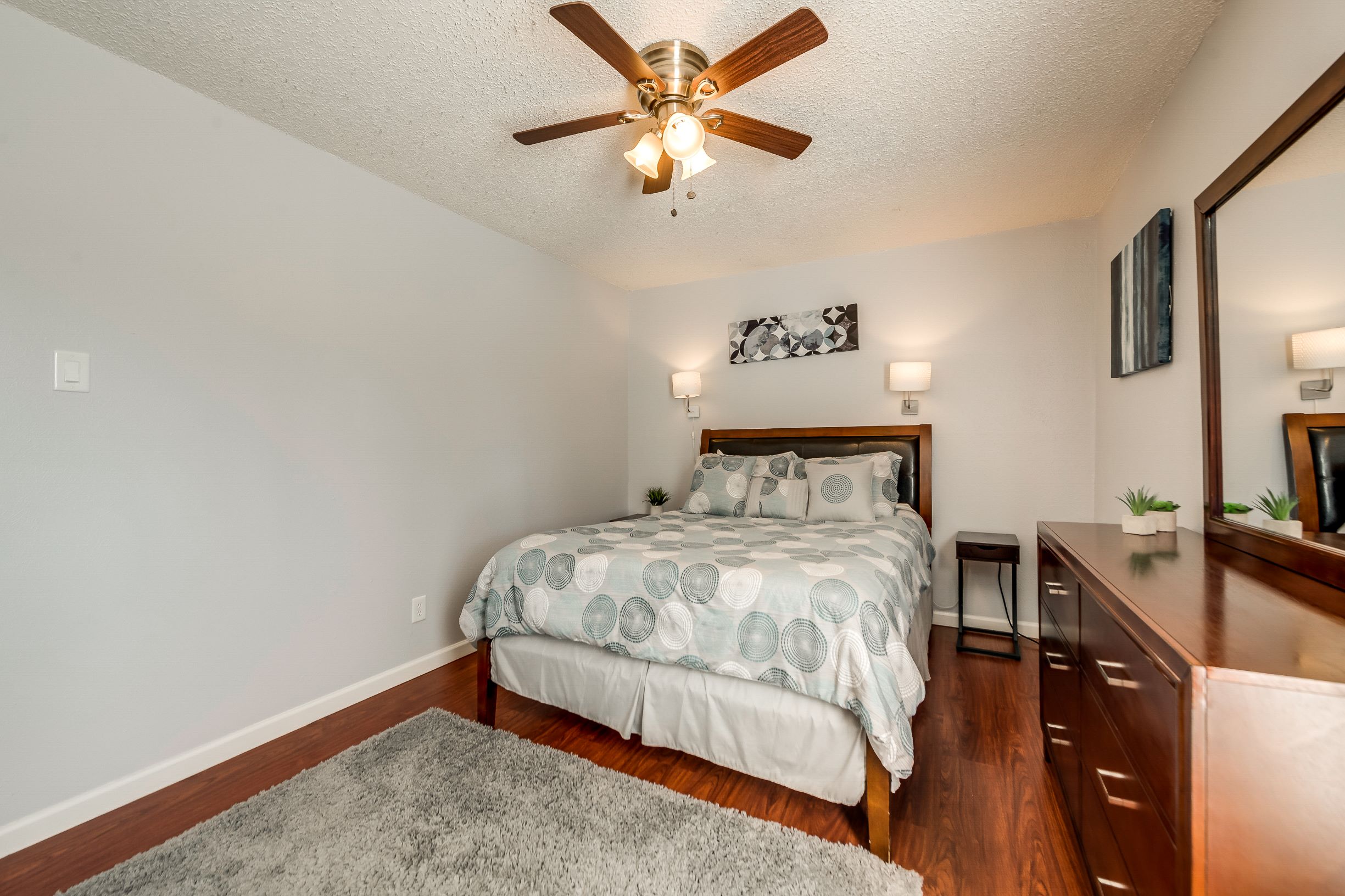 I52 - Apt|Patio|11mi to Convention Ctr|Sleeps 2 | Photo 11