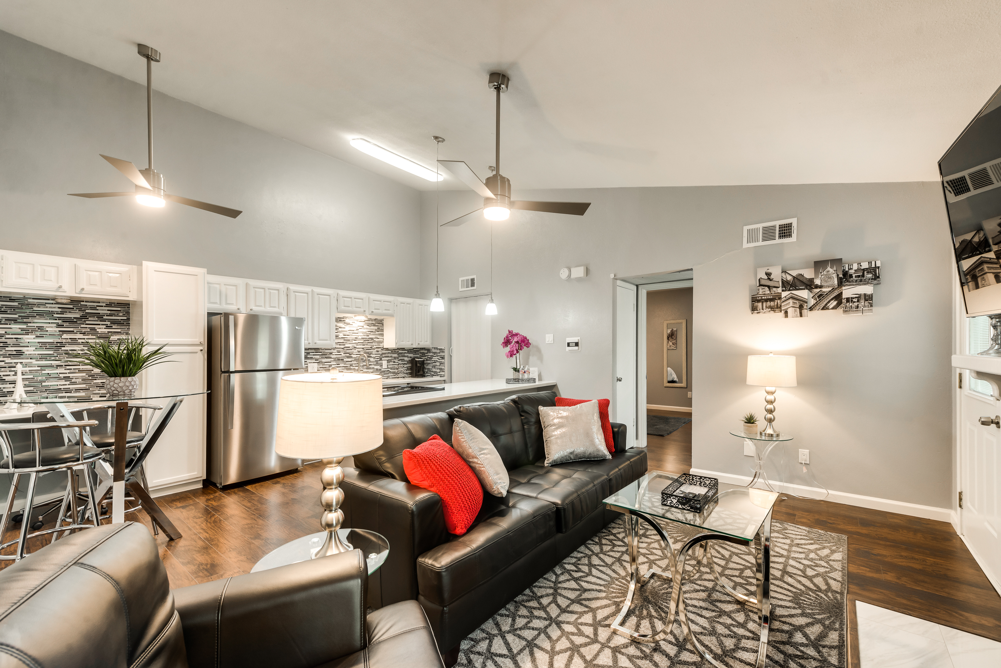 I54-1 - Apt|Patio|11mi to Convention Ctr|Sleeps 2 | Photo 16