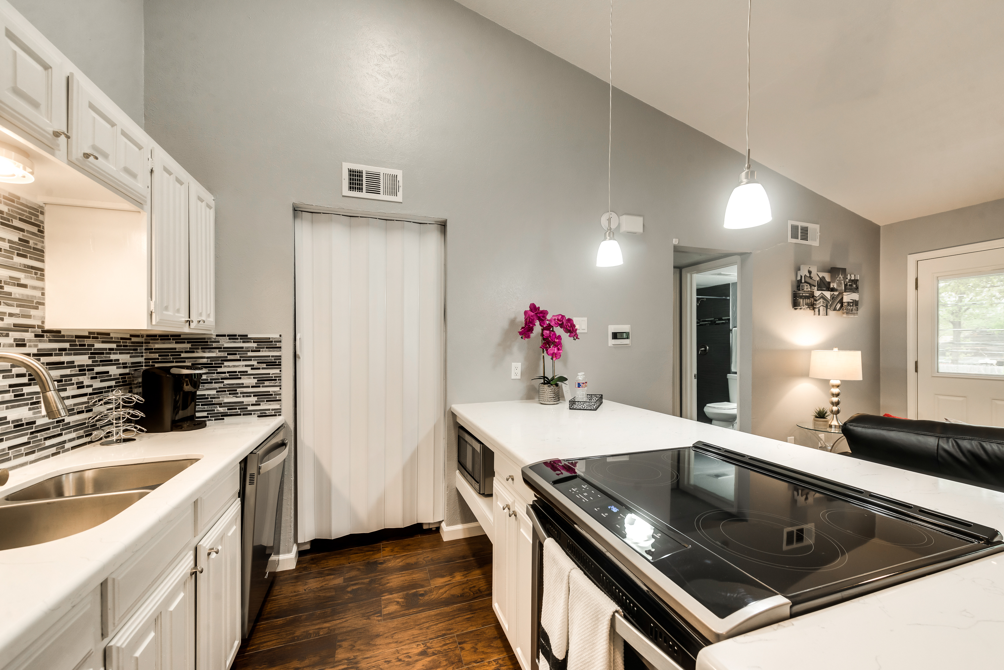 I54-1 - Apt|Patio|11mi to Convention Ctr|Sleeps 2 | Photo 8