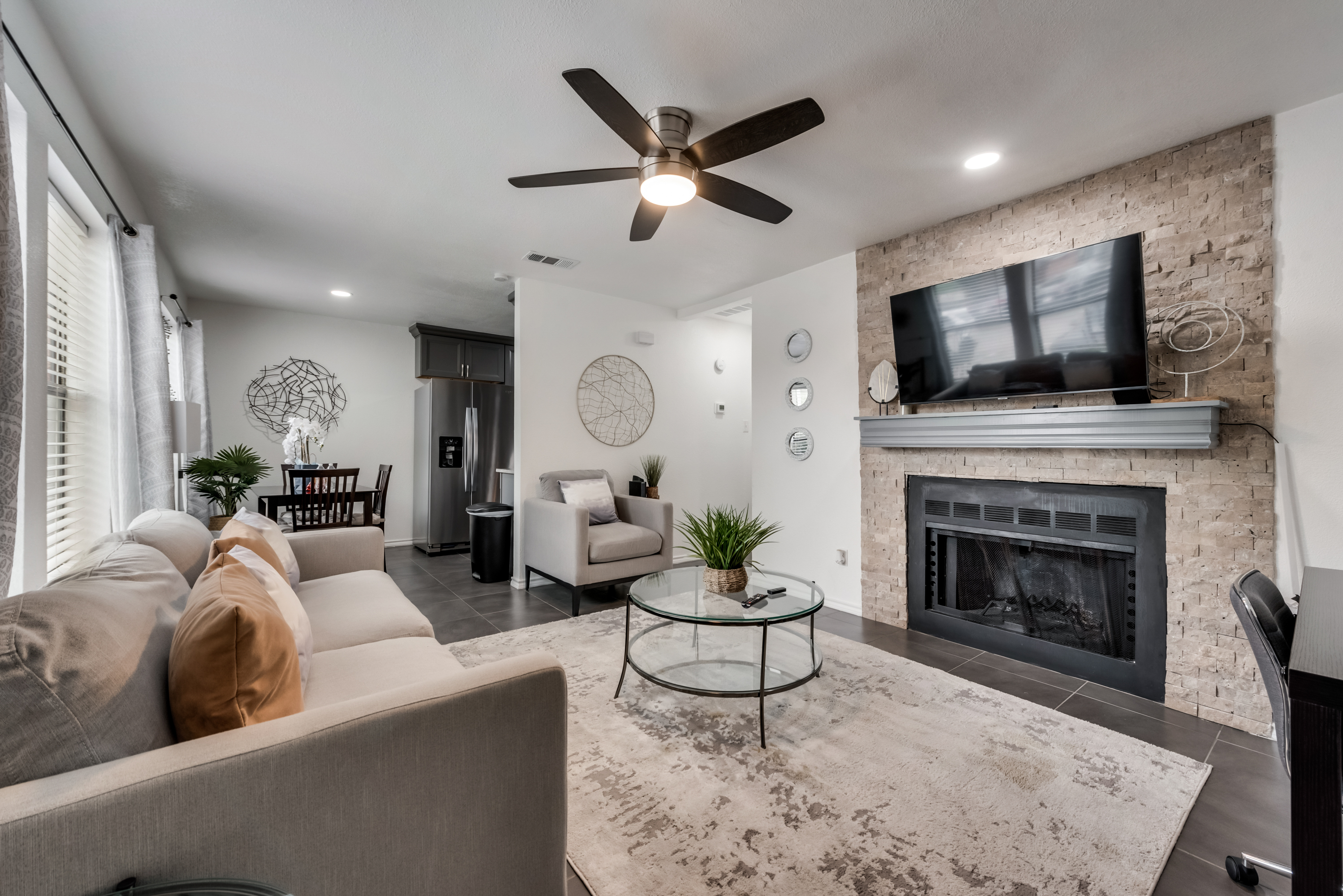 I65 - Apt|Patio|11mi to Convention Ctr|Sleeps 2 | Photo 11