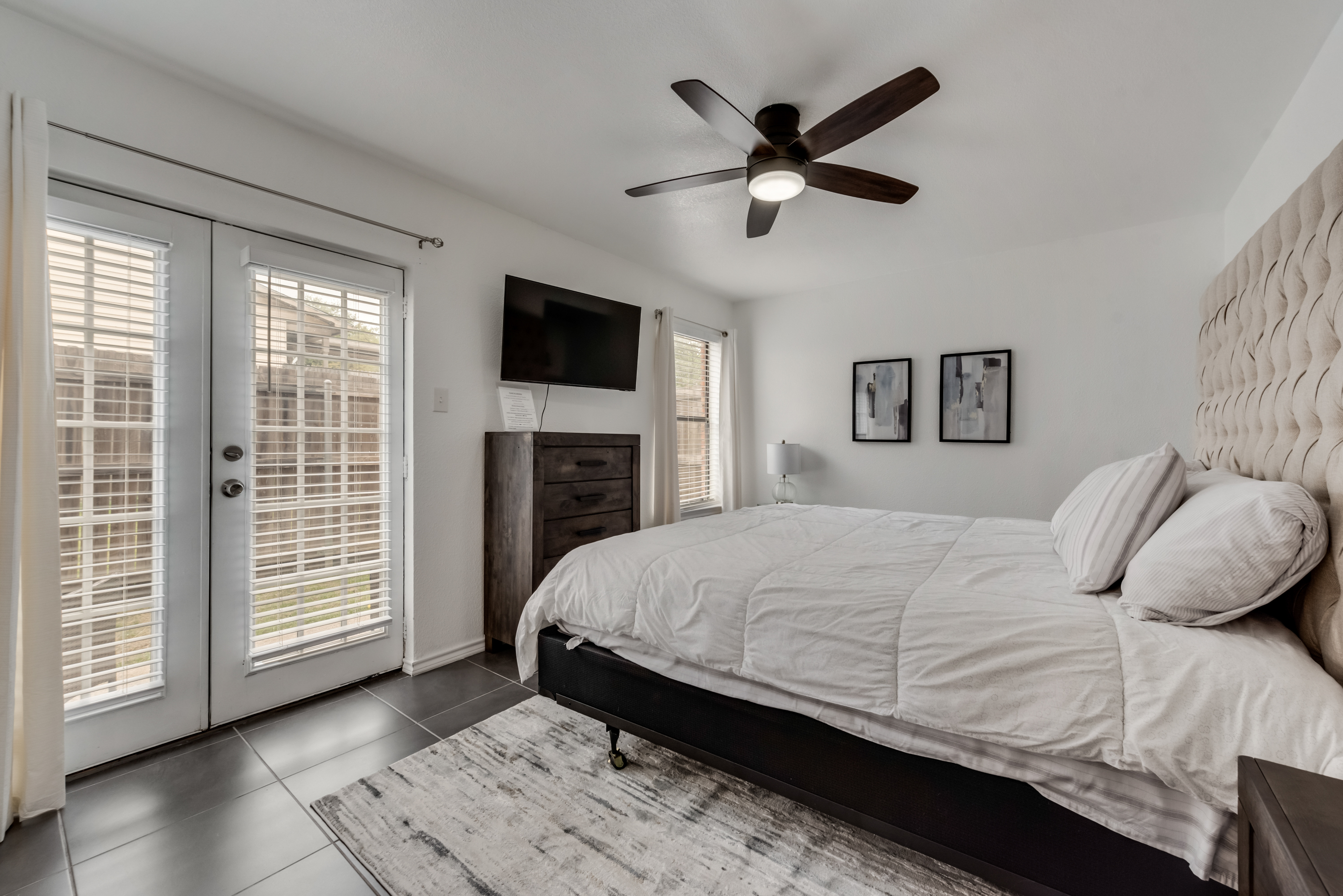 I65 - Apt|Patio|11mi to Convention Ctr|Sleeps 2 | Photo 6