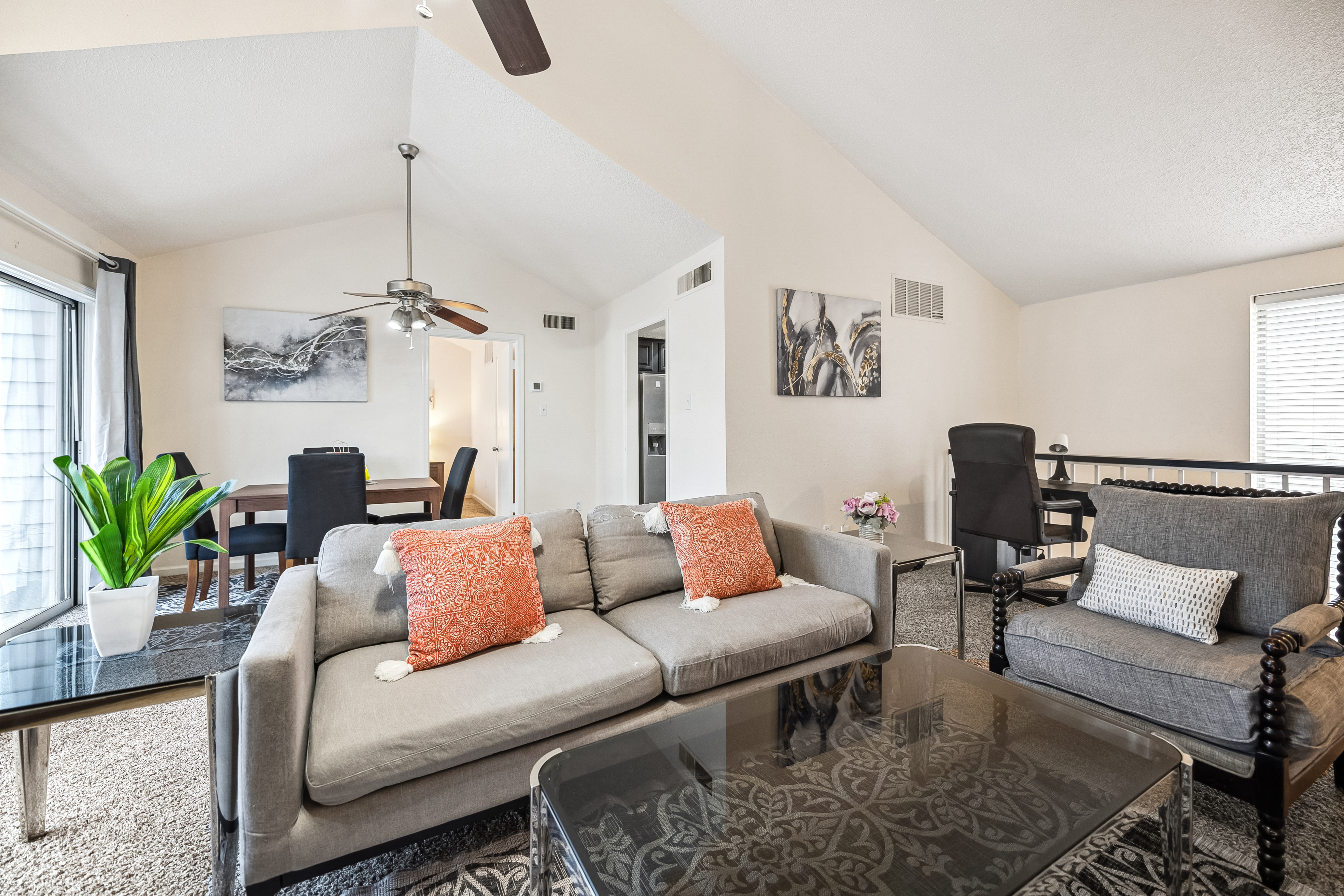 i655 - Apt|Yard|9mi to Fair Park|Sleeps 4 | Photo 9