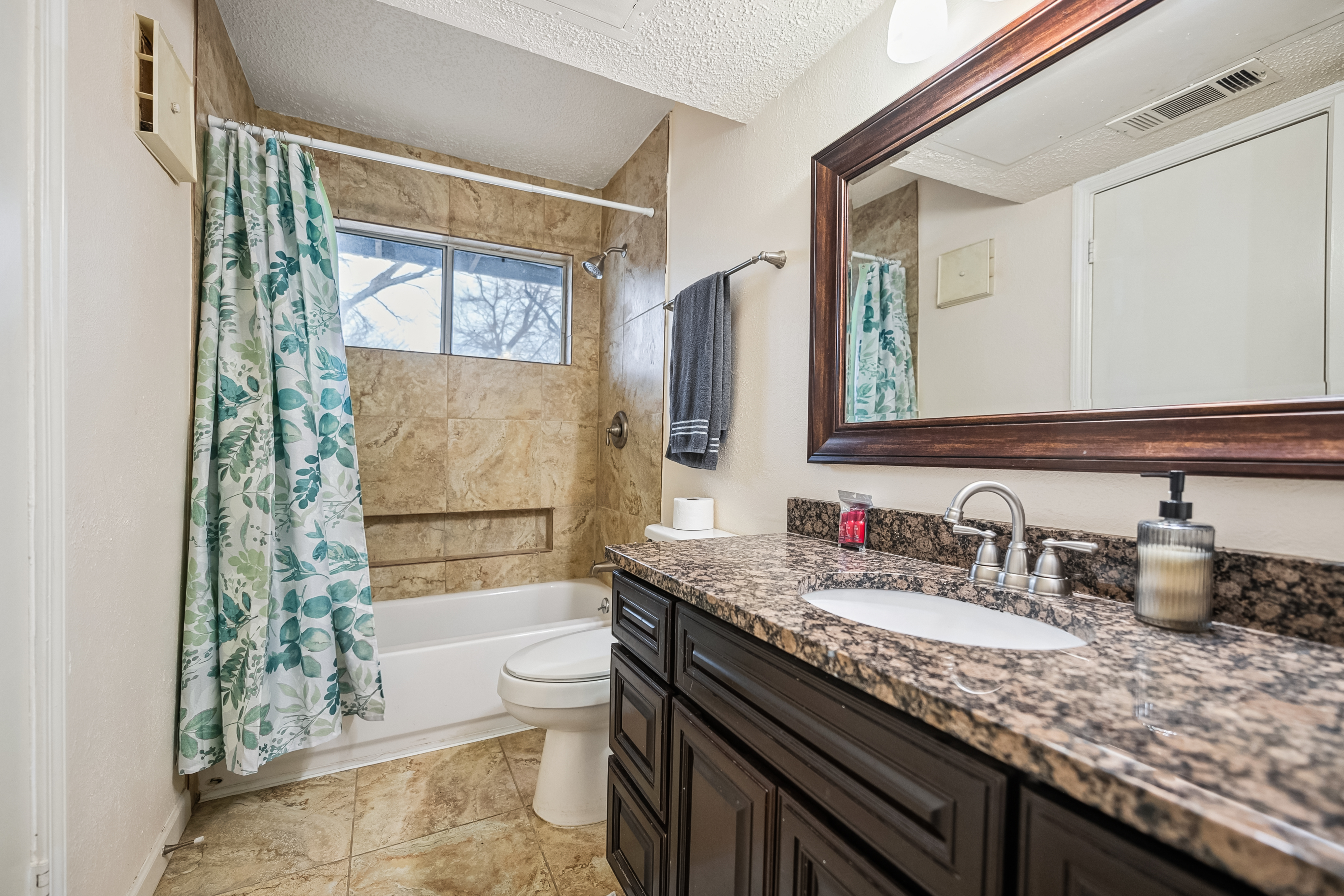i655 - Apt|Yard|9mi to Fair Park|Sleeps 4 | Photo 27