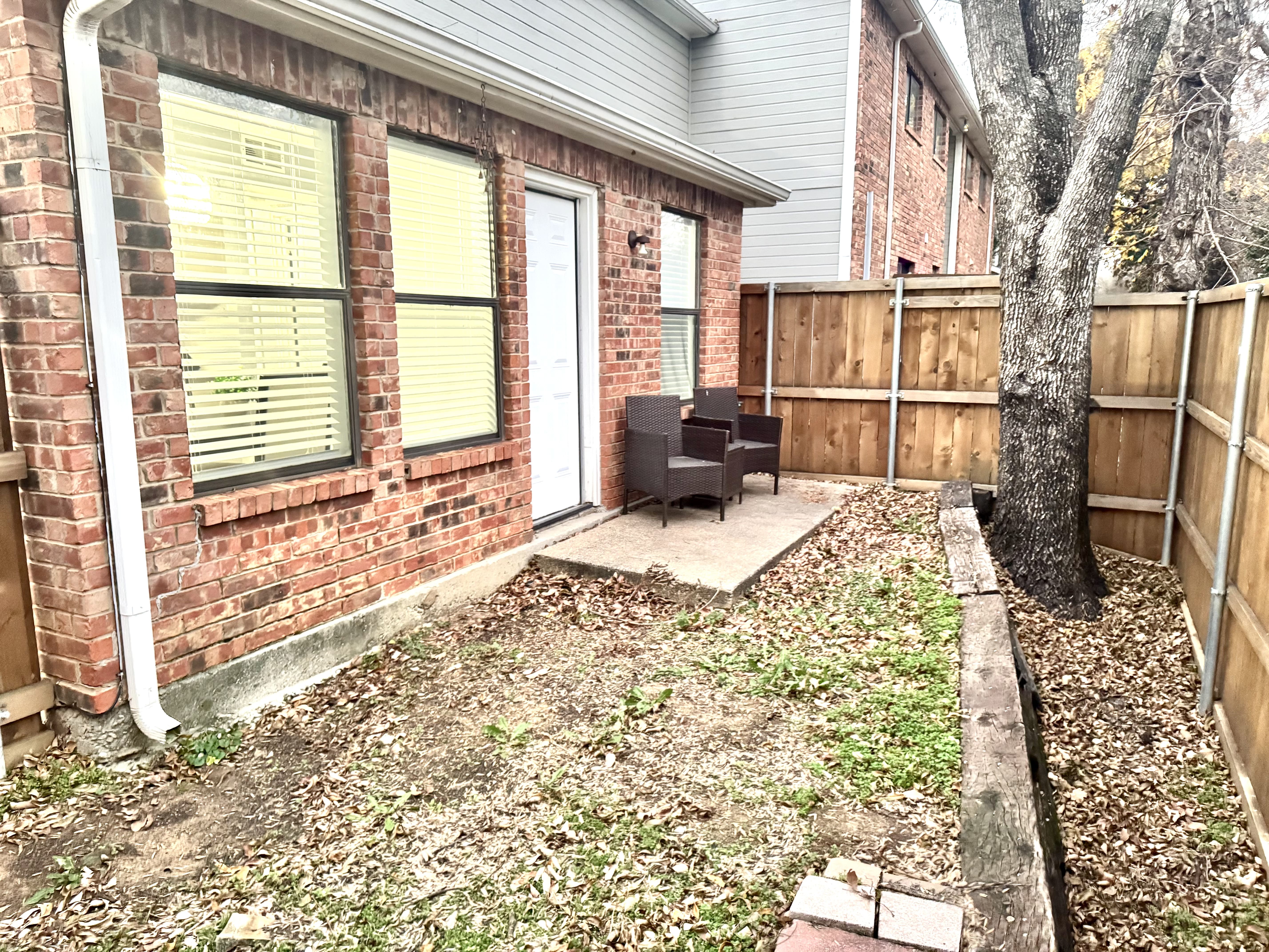 i841 - Apt|Yard|11mi to Fair Park|Sleeps 4 | Photo 2