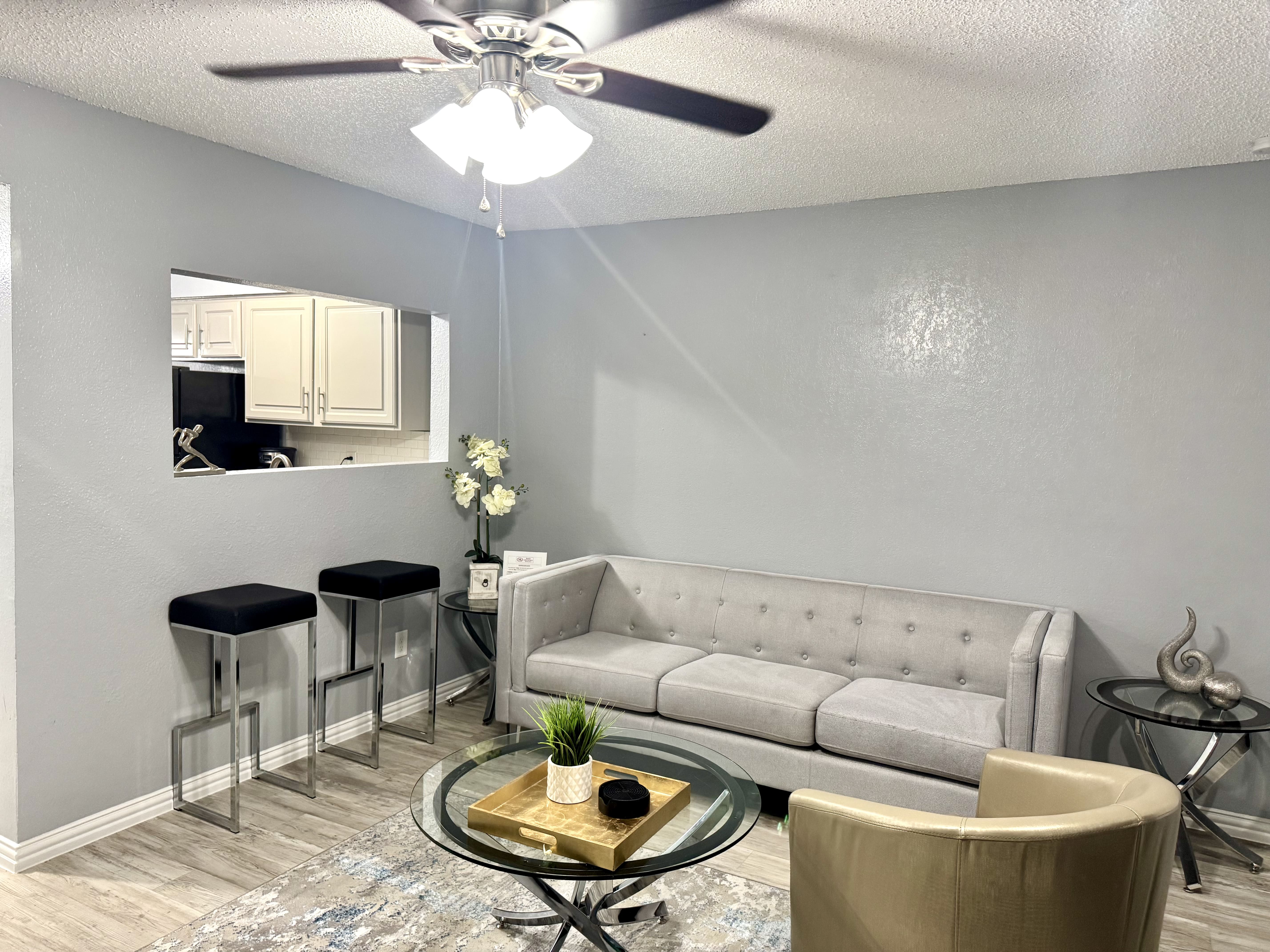 i841 - Apt|Yard|11mi to Fair Park|Sleeps 4 | Photo 5