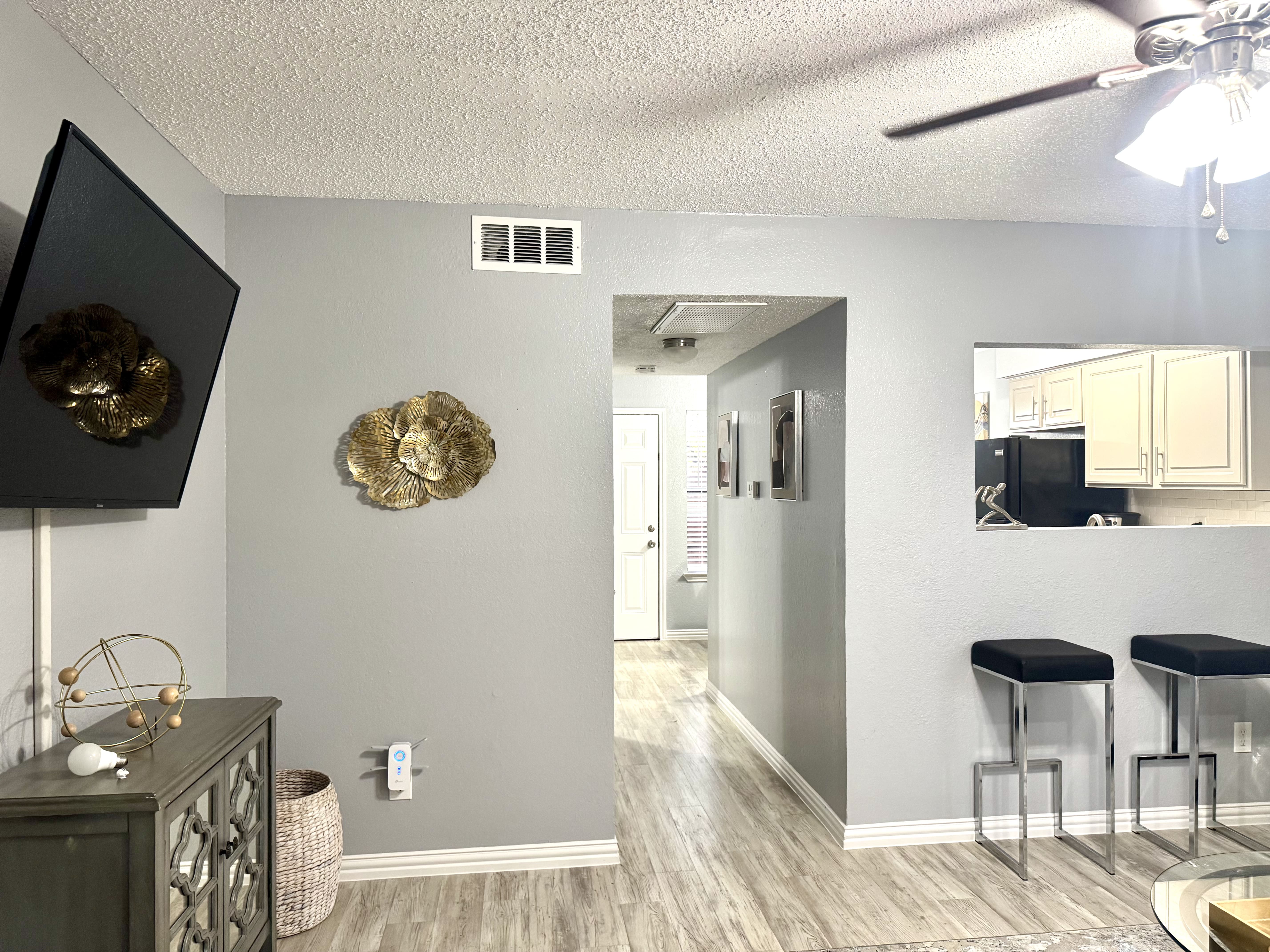 i841 - Apt|Yard|11mi to Fair Park|Sleeps 4
