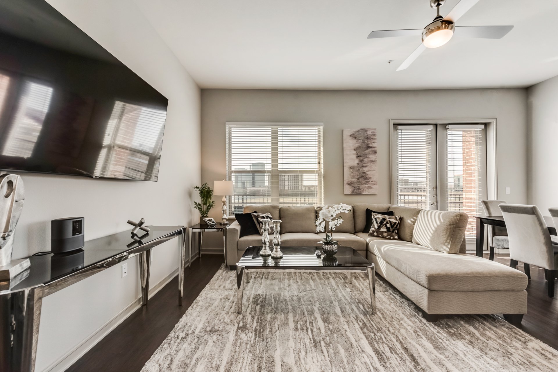 LC058-3 - Home|Yard|8mi to Fair Park|Sleeps 6