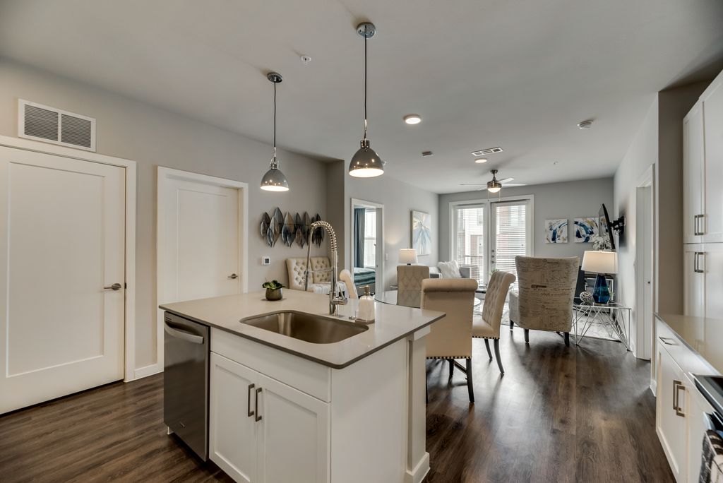 MCK203 - Apt|Patio|15mi to Toyota Stadium|Sleeps 4 | Photo 3