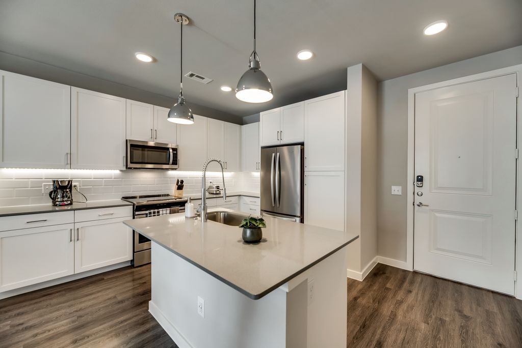 MCK203 - Apt|Patio|15mi to Toyota Stadium|Sleeps 4 | Photo 6