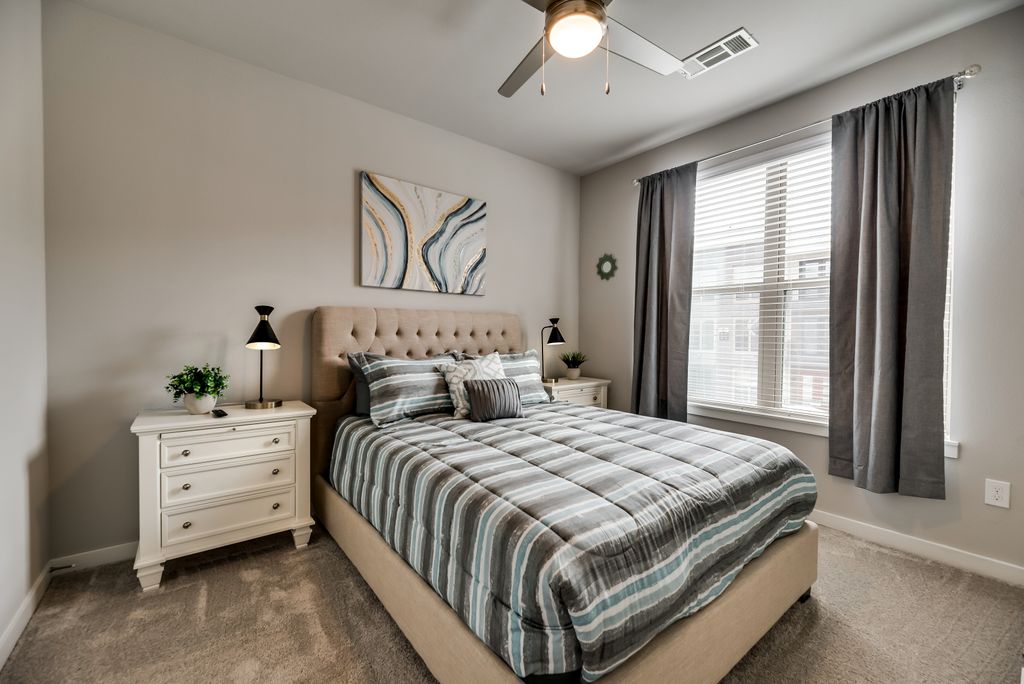 MCK203 - Apt|Patio|15mi to Toyota Stadium|Sleeps 4 | Photo 15