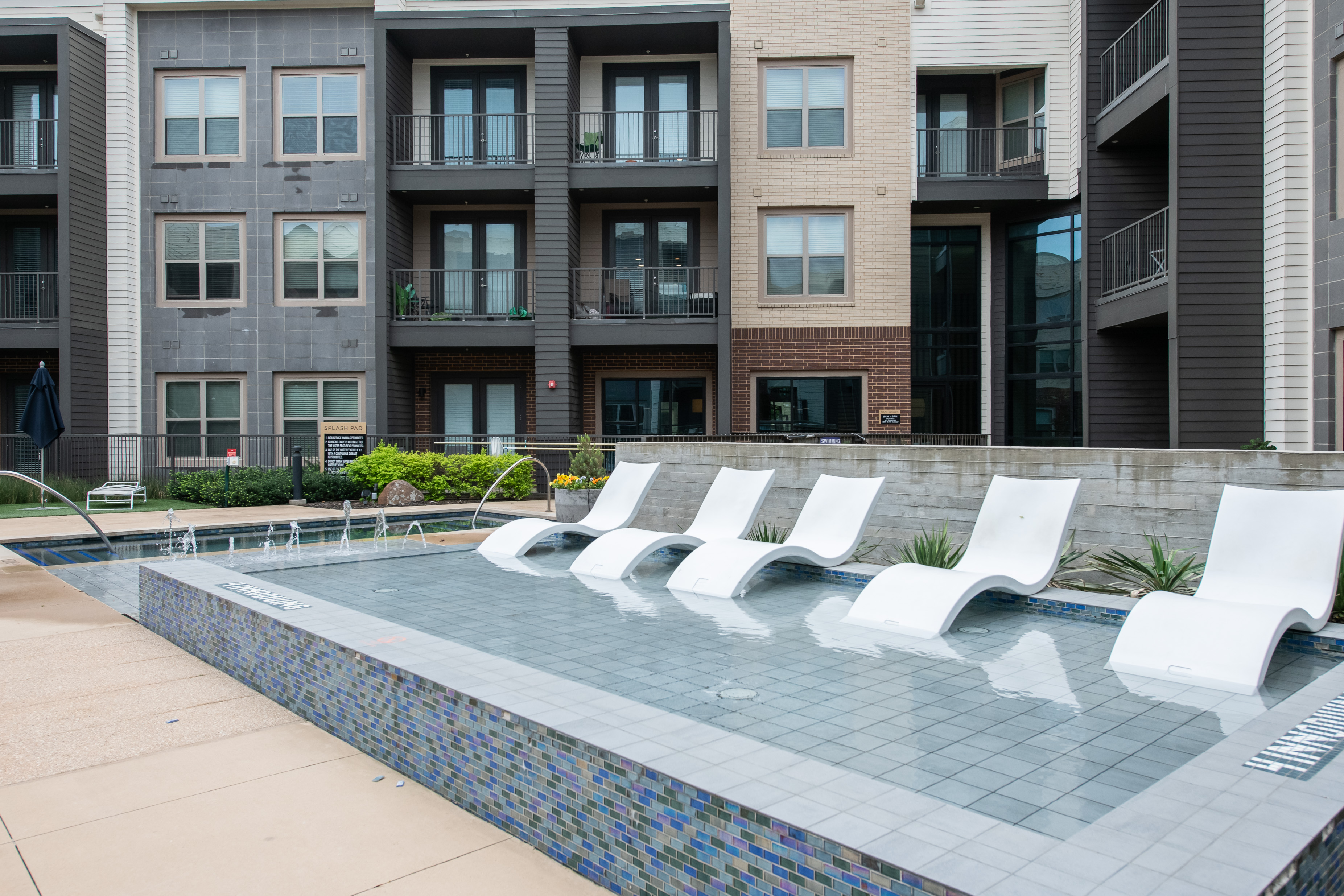 MCK211 - Apt|Patio|15mi to Toyota Stadium|Sleeps 4 | Photo 5