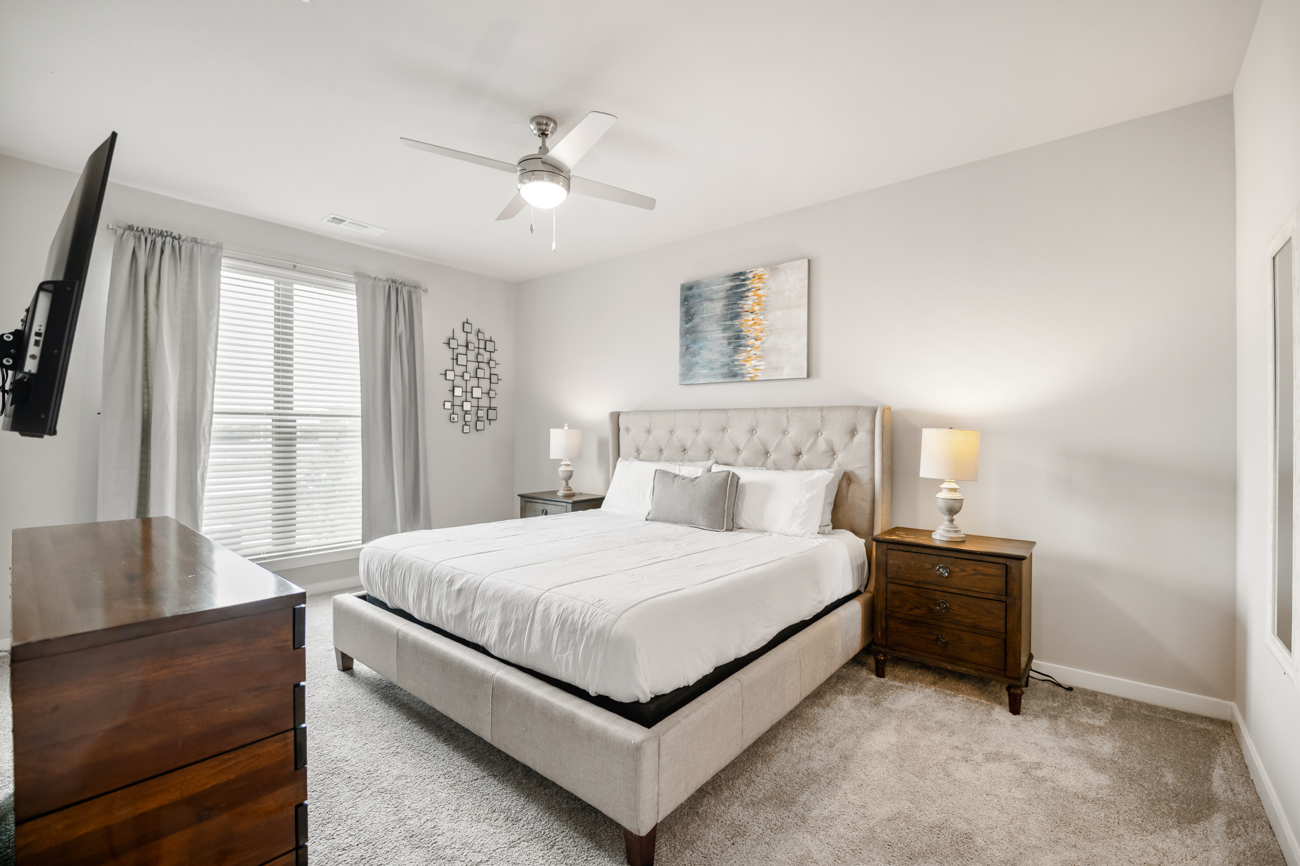 MCK211 - Apt|Patio|15mi to Toyota Stadium|Sleeps 4 | Photo 26