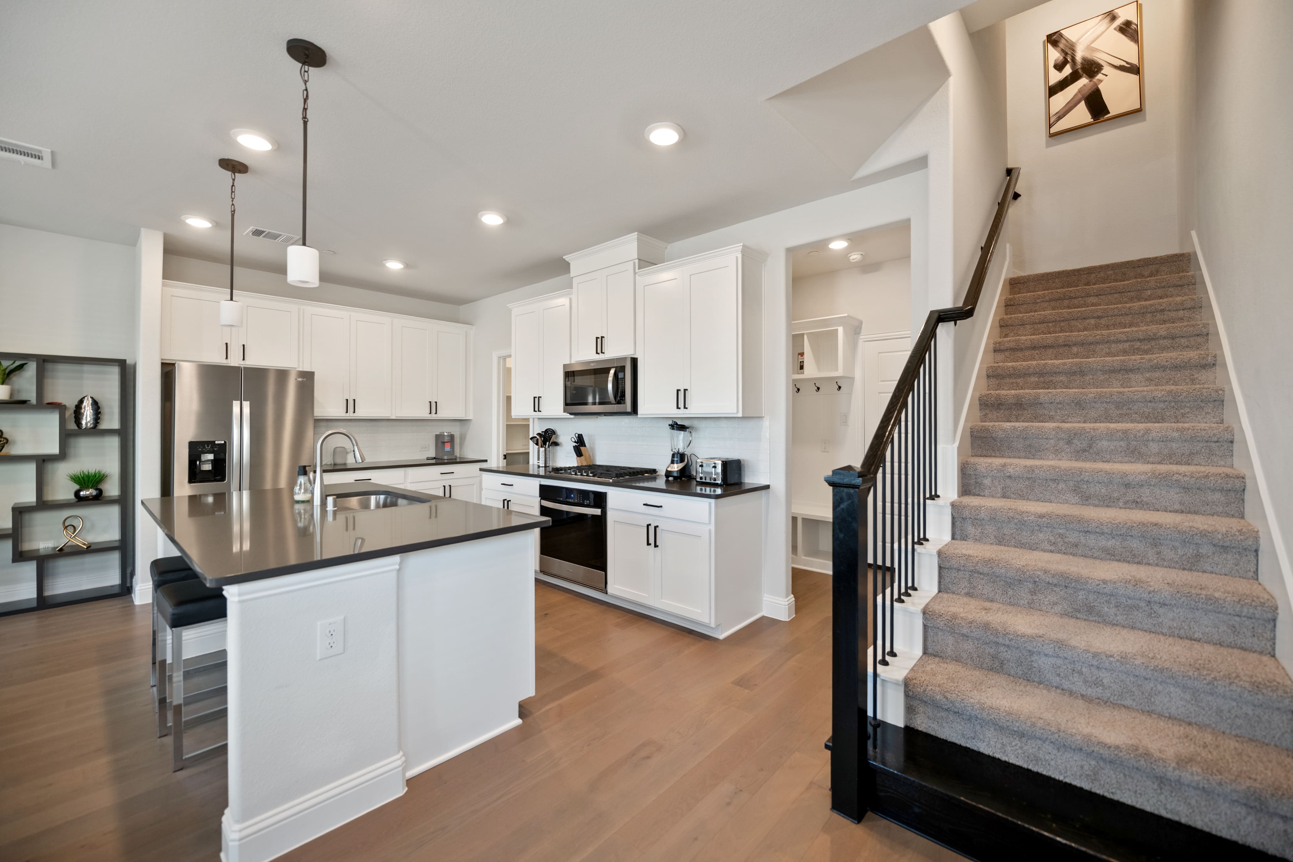 PL088 - Home|Yard|16mi to Convention Ctr|Sleeps 8 | Photo 10