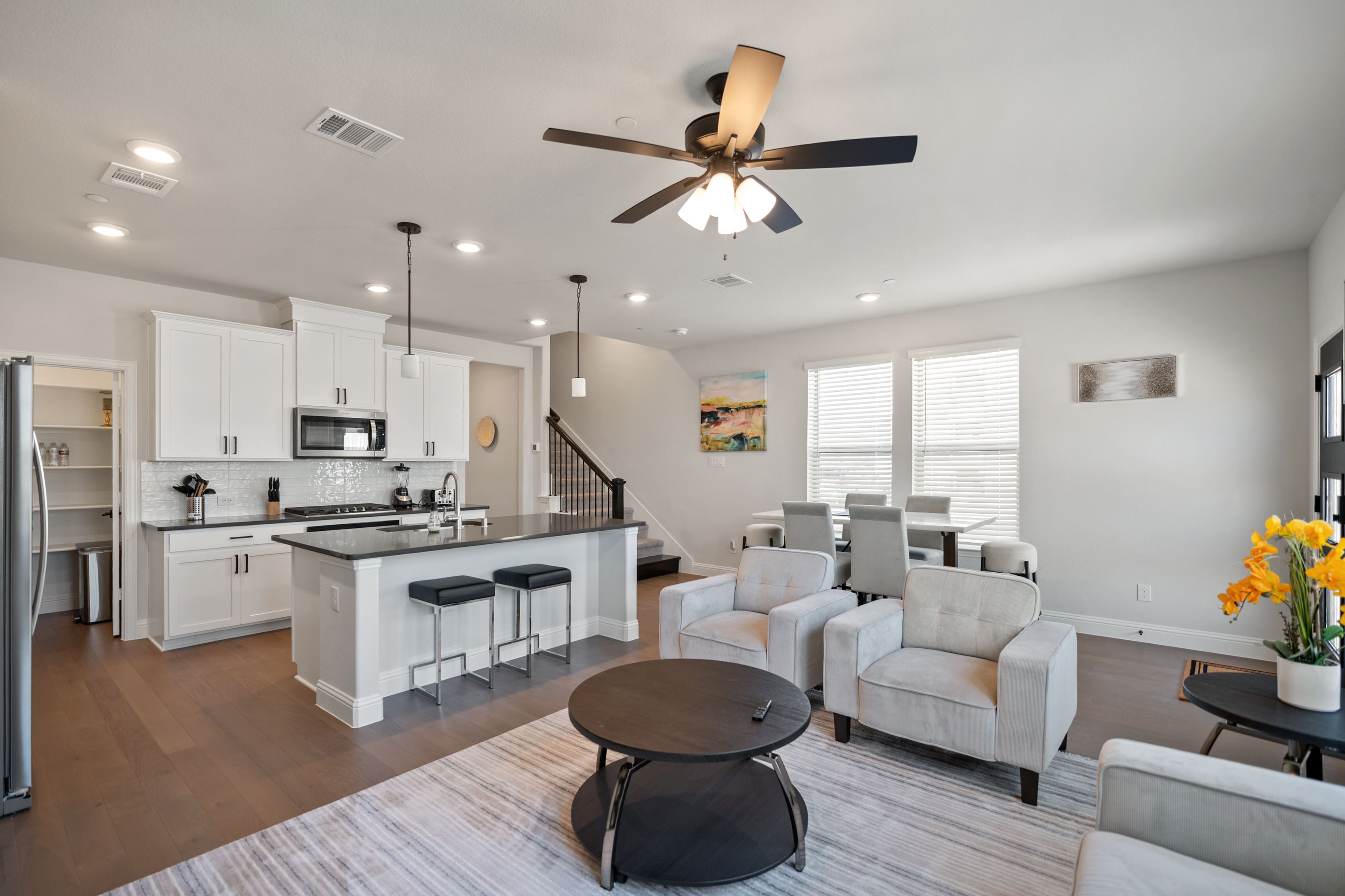 PL088 - Home|Yard|16mi to Convention Ctr|Sleeps 8 | Photo 6