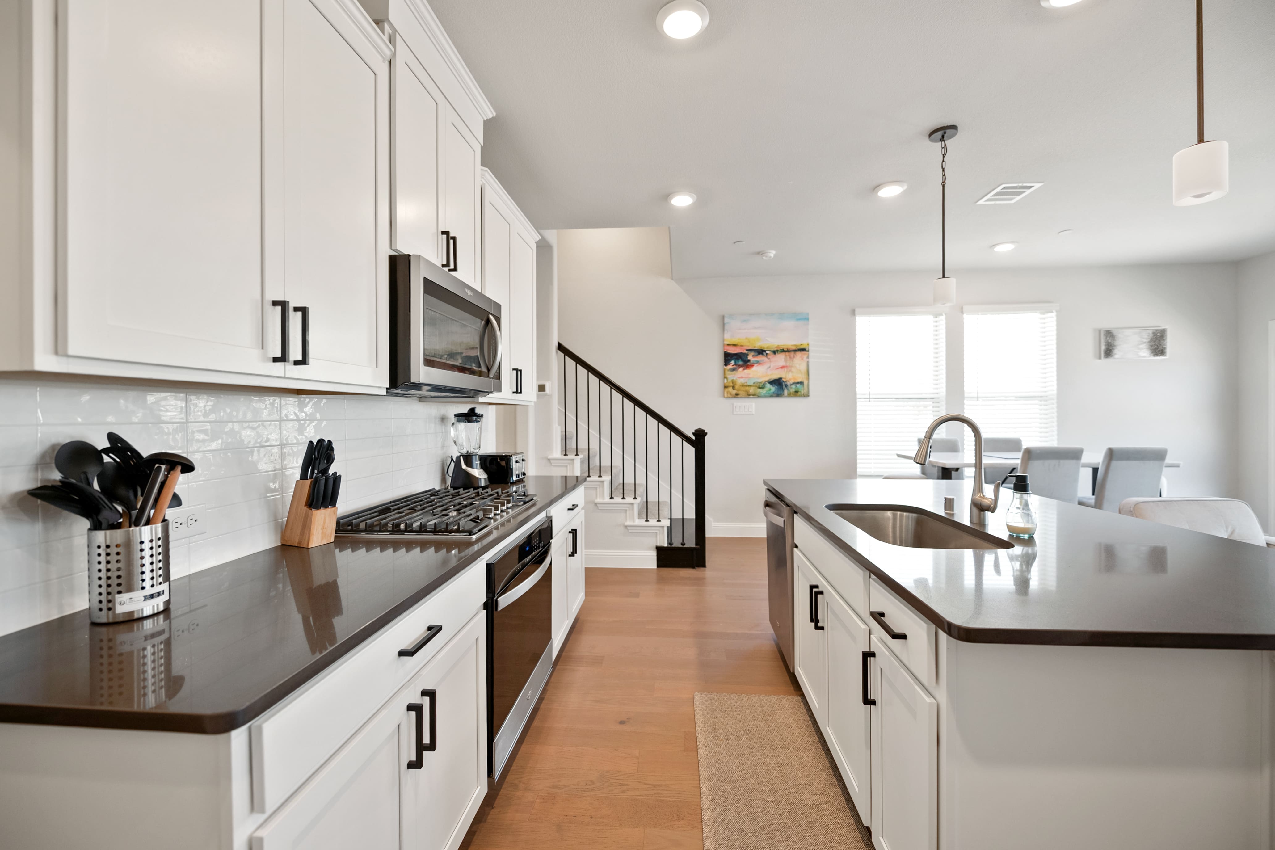 PL088 - Home|Yard|16mi to Convention Ctr|Sleeps 8 | Photo 13